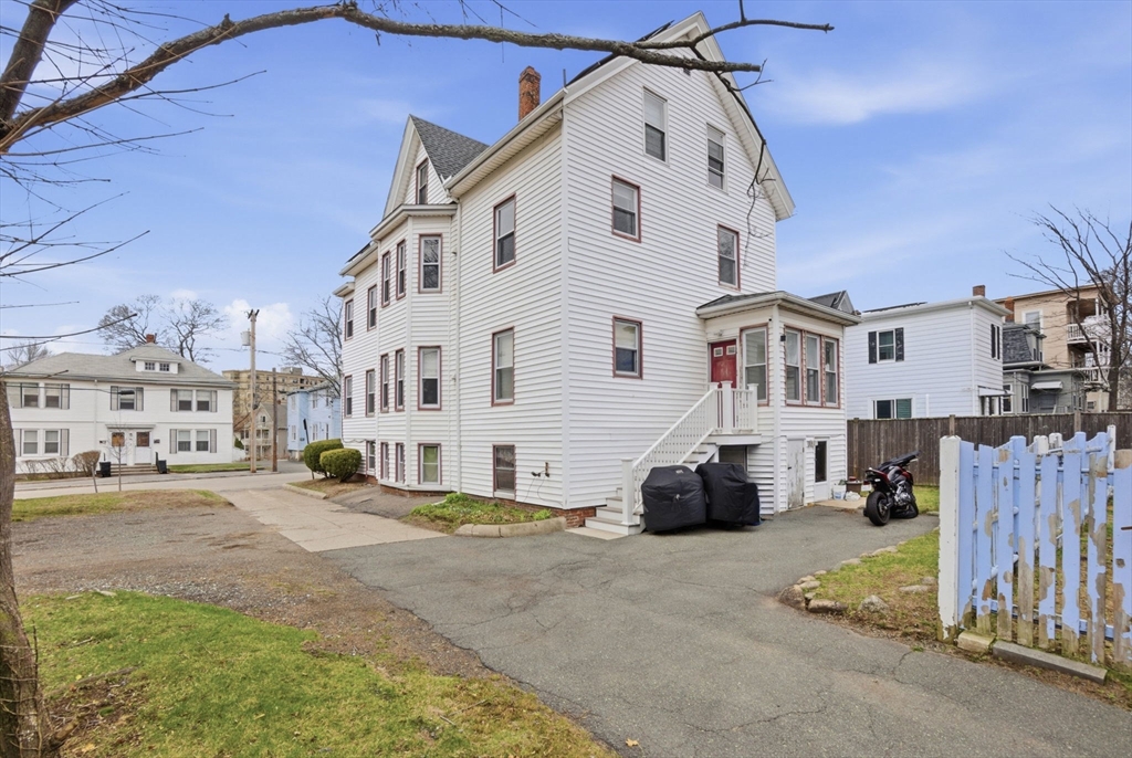 55 Pine St # 2