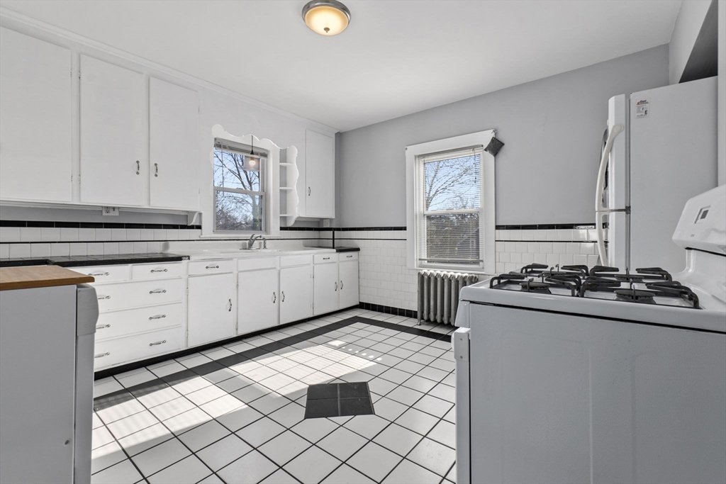 55 Pine St # 2