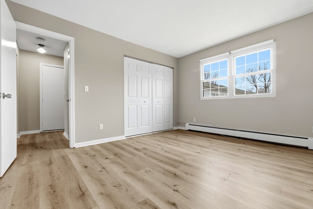 6 Venice St # B6