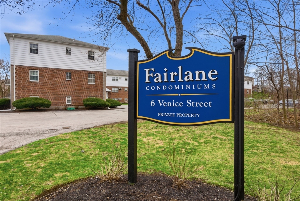 6 Venice St # B6