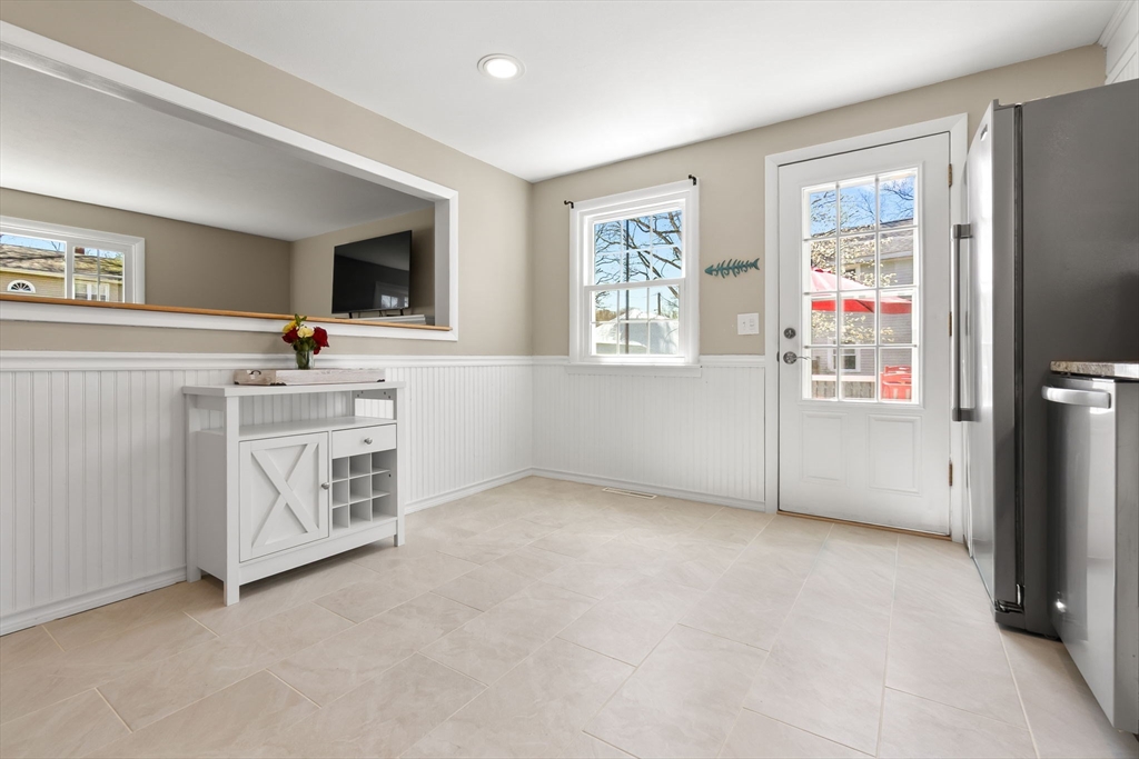 6 Ashcroft Cir