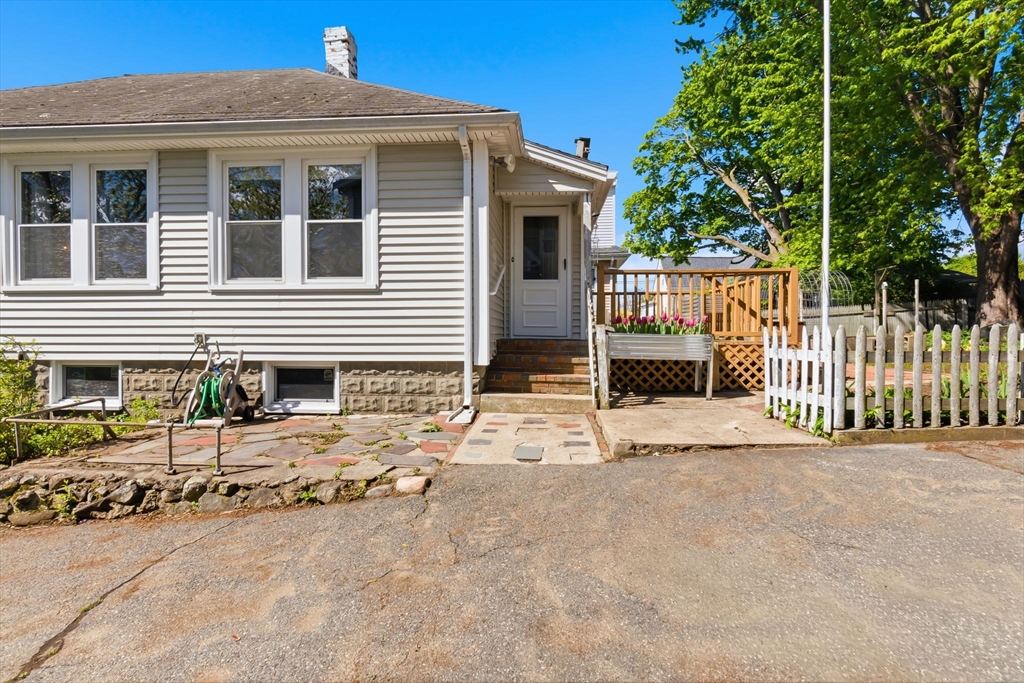 13 Kirkland Rd