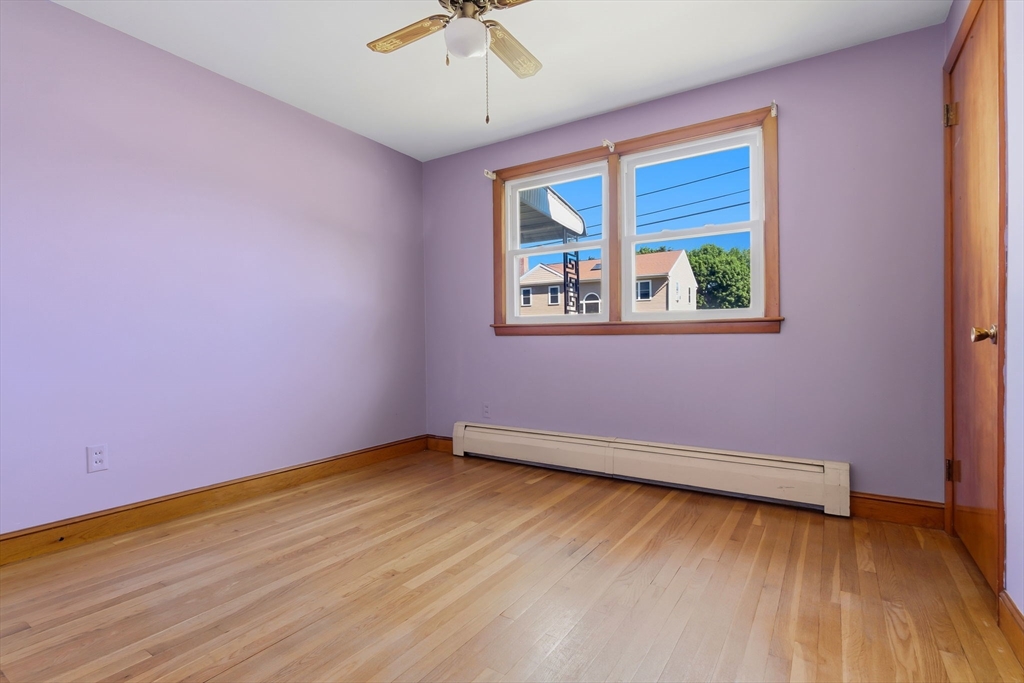 15 Carol Ann Rd