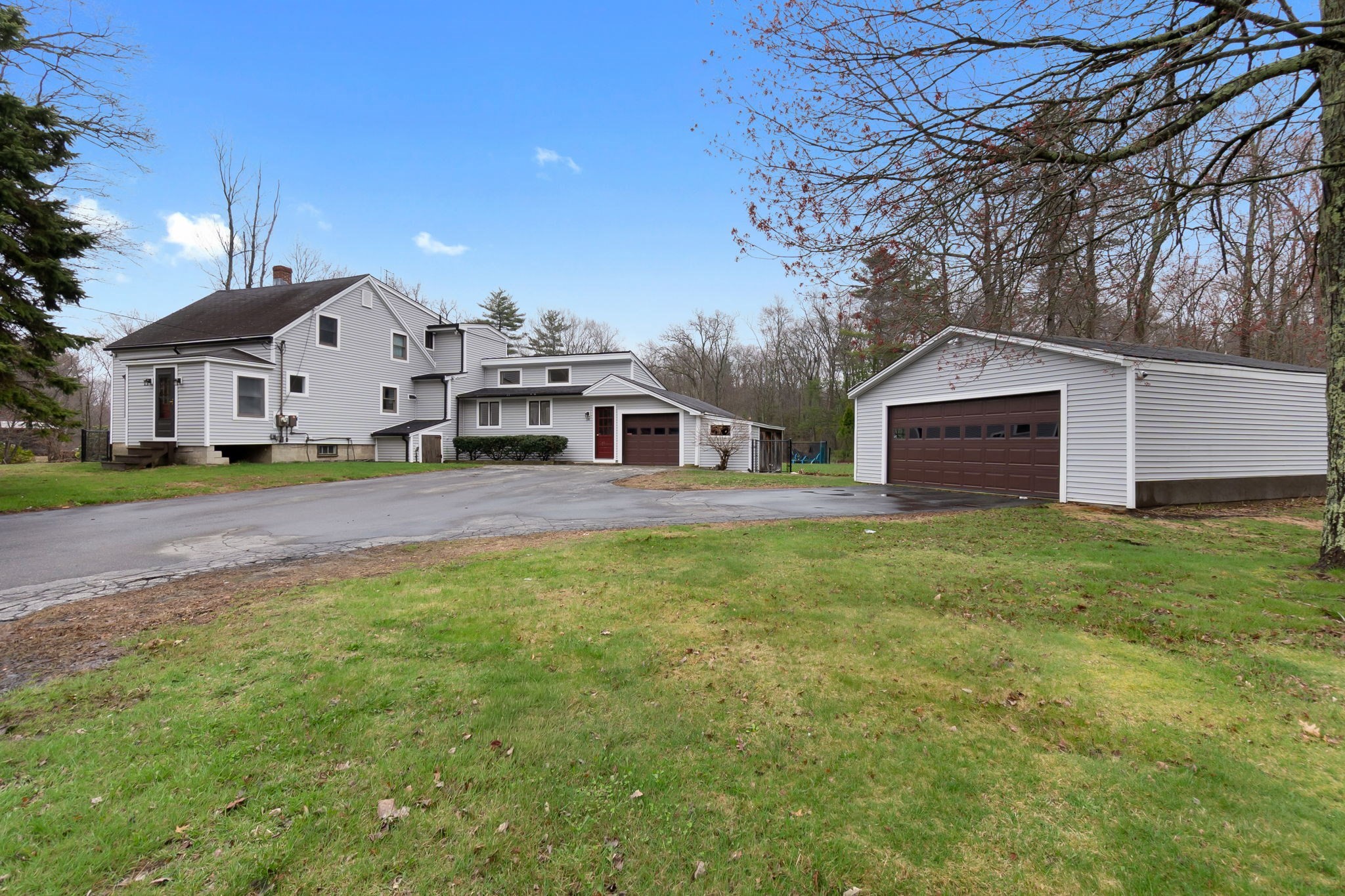 54 Rabbit Rd