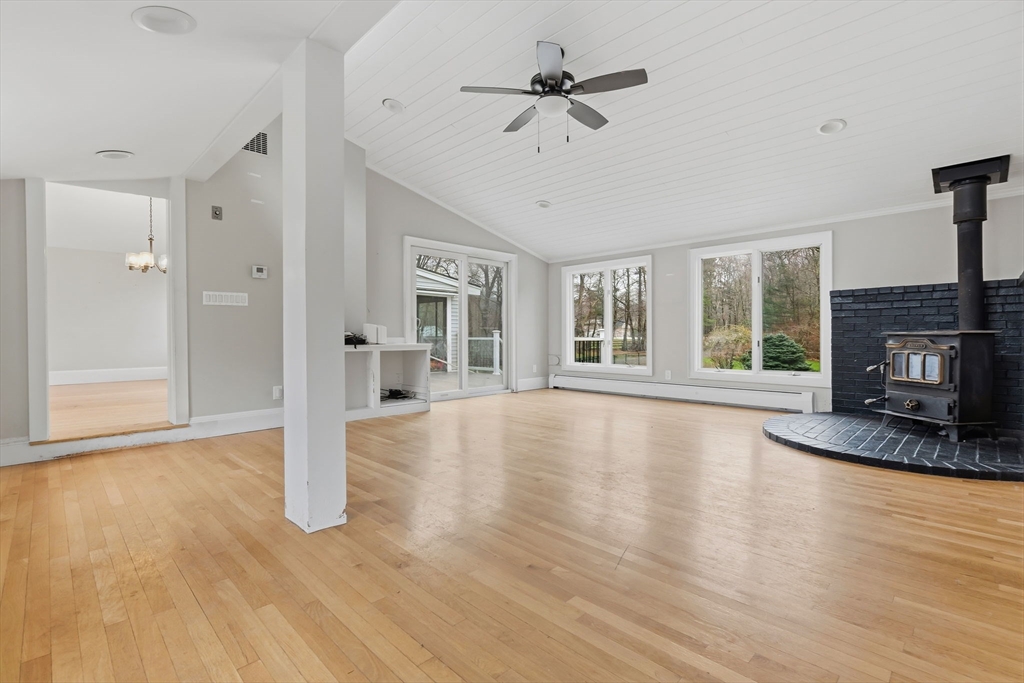 54 Rabbit Rd