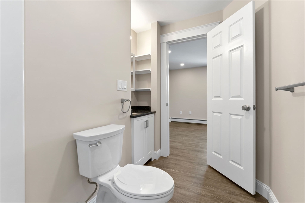 28 Poplar St # 9