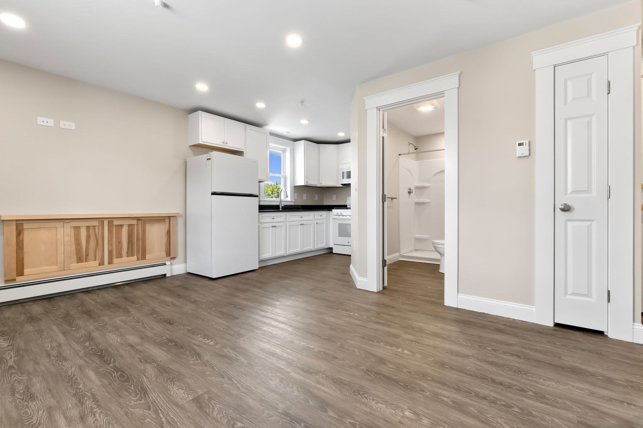 28 Poplar St # 9