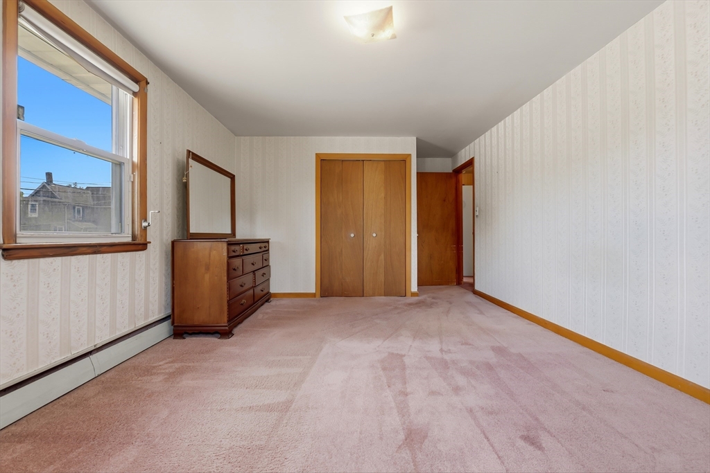 1100 Main St
