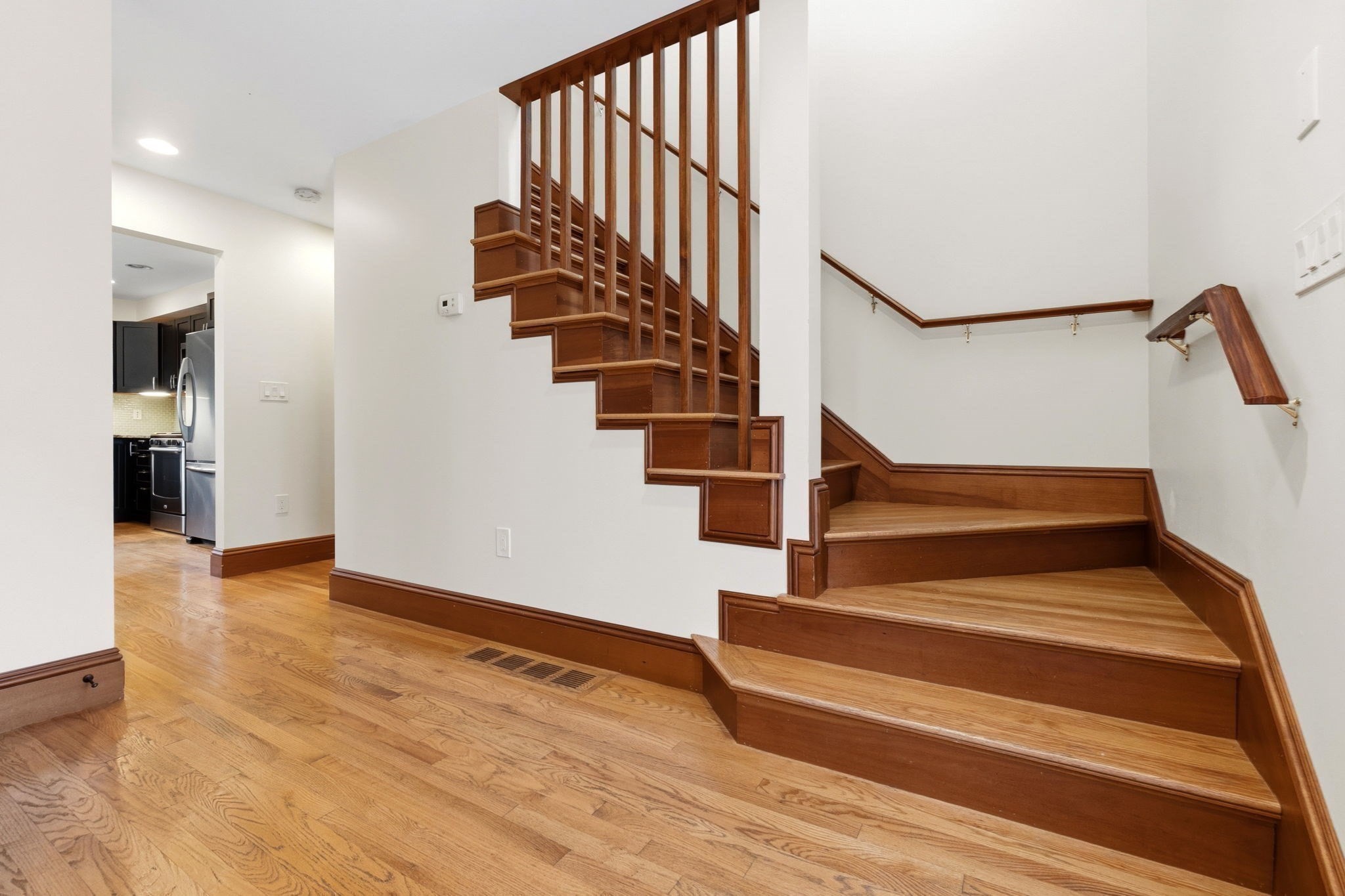 12 Cherry St # 4