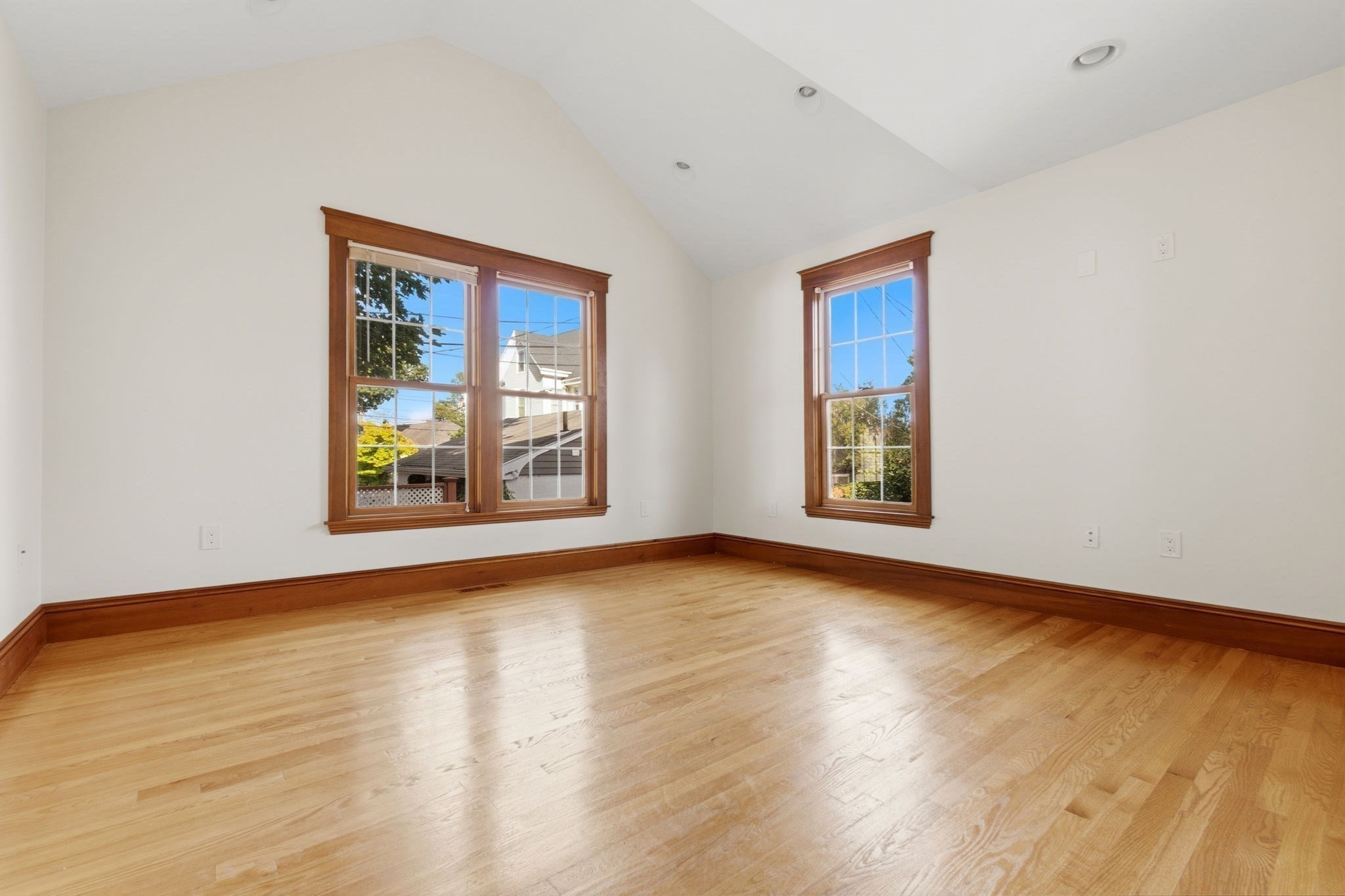 12 Cherry St # 4