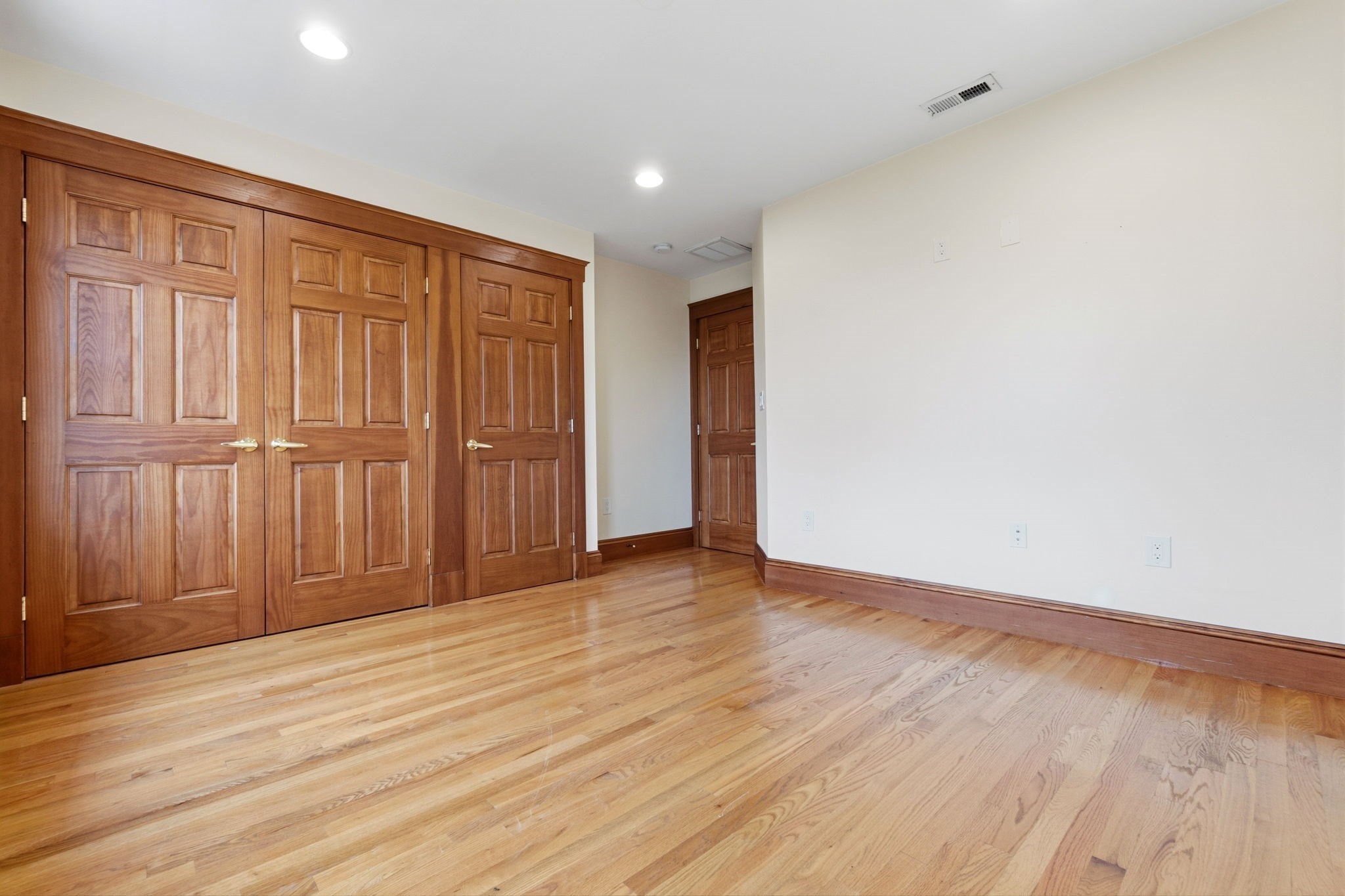 12 Cherry St # 4