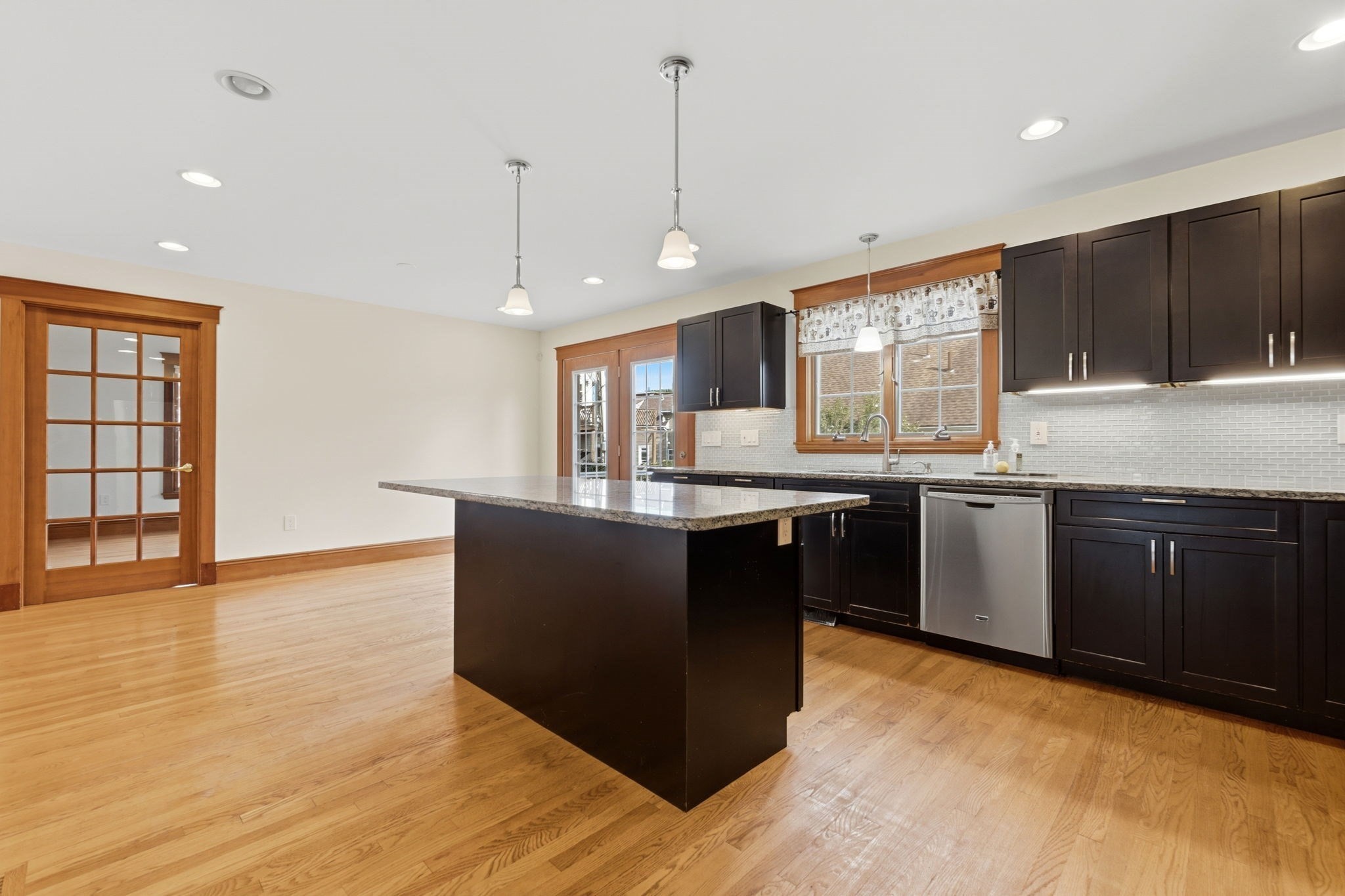 12 Cherry St # 4