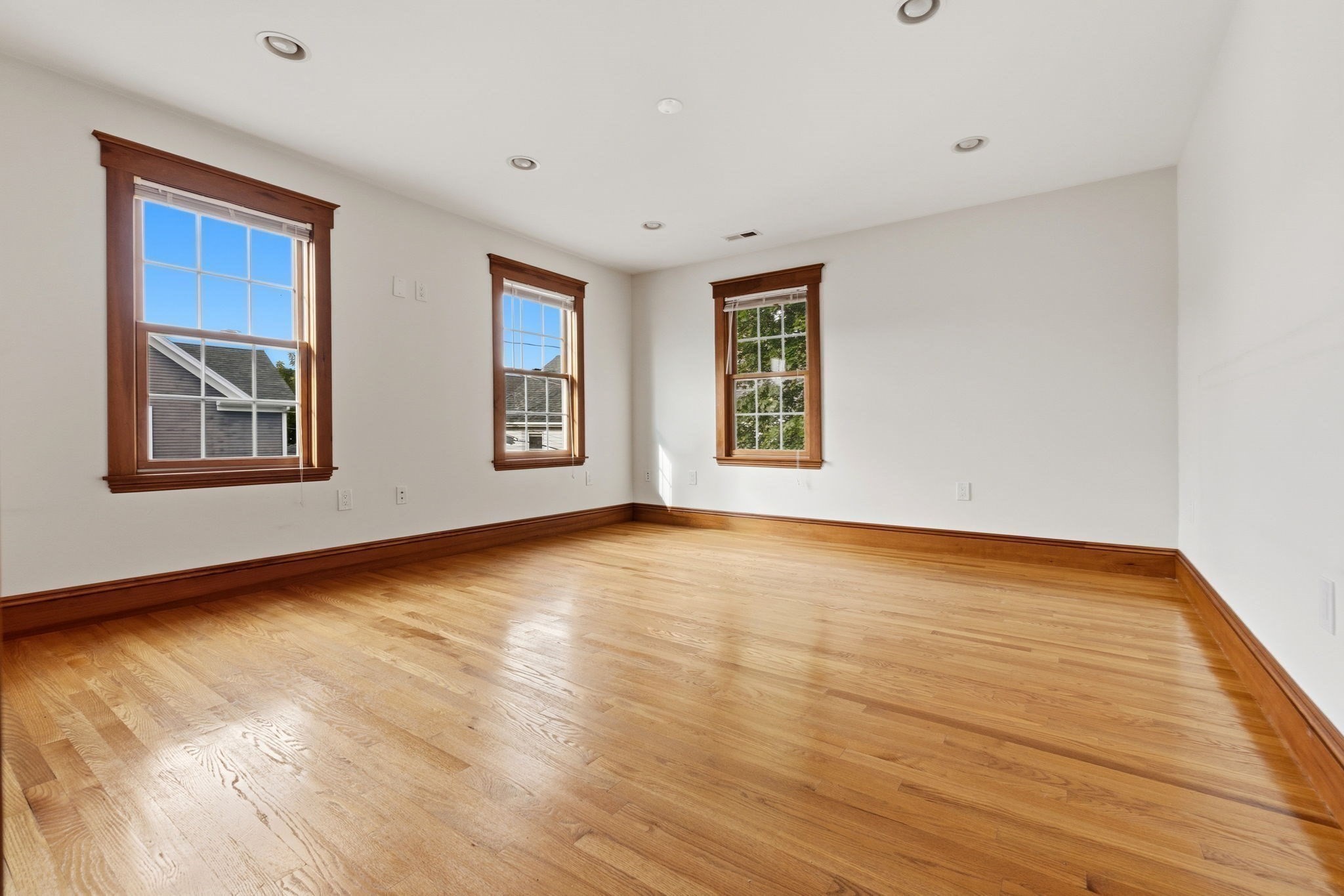 12 Cherry St # 4