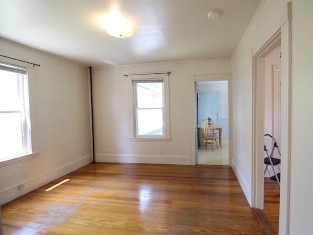 6 Mead St # 1