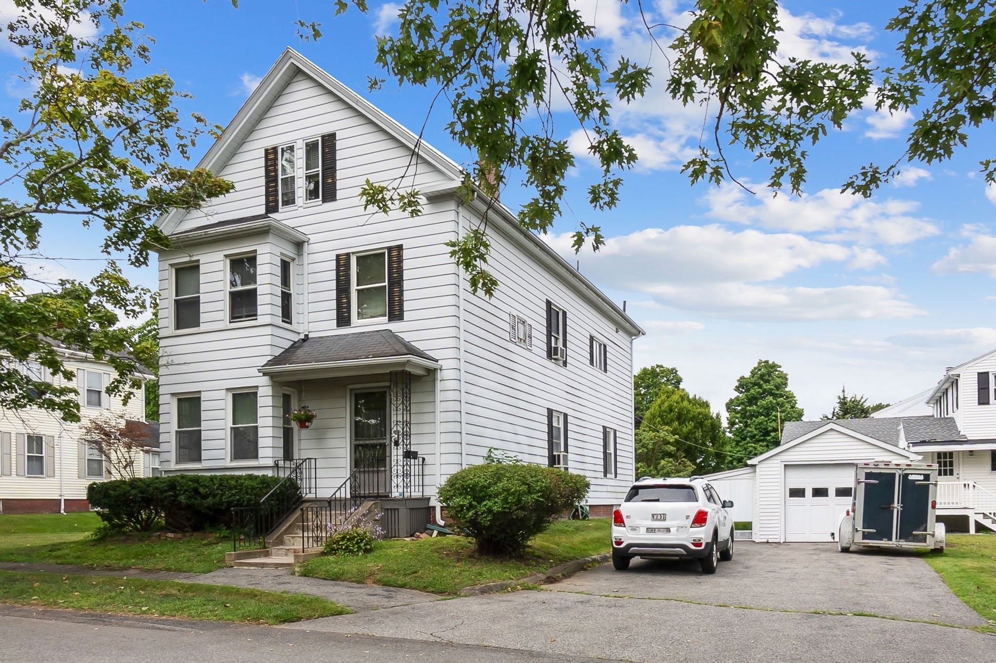 6 Mead St # 1