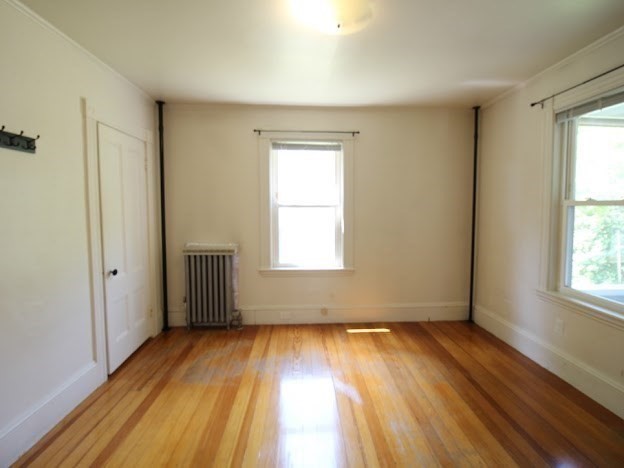 6 Mead St # 1