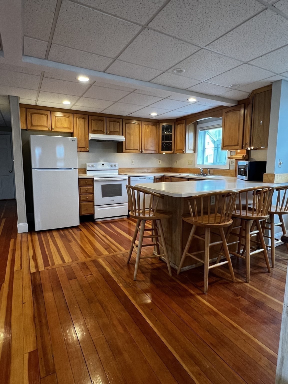 30 Poplar Street # R