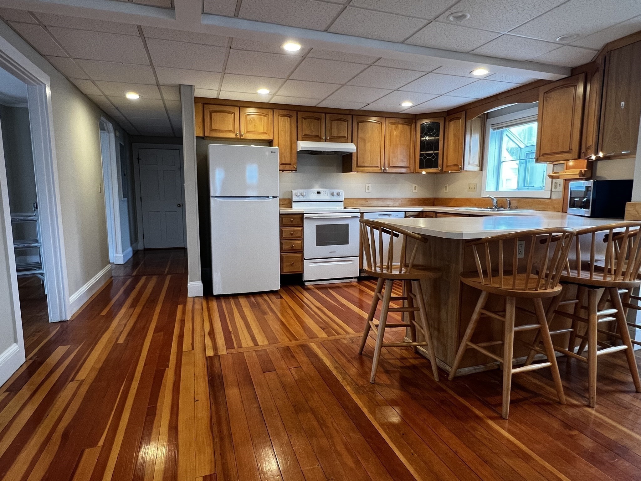 30 Poplar Street # R