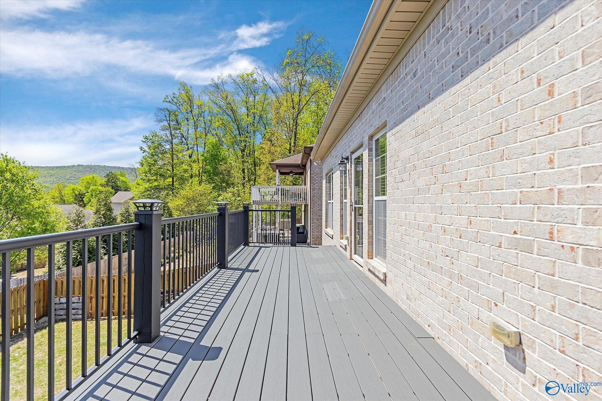 6802 Breyerton Way SE