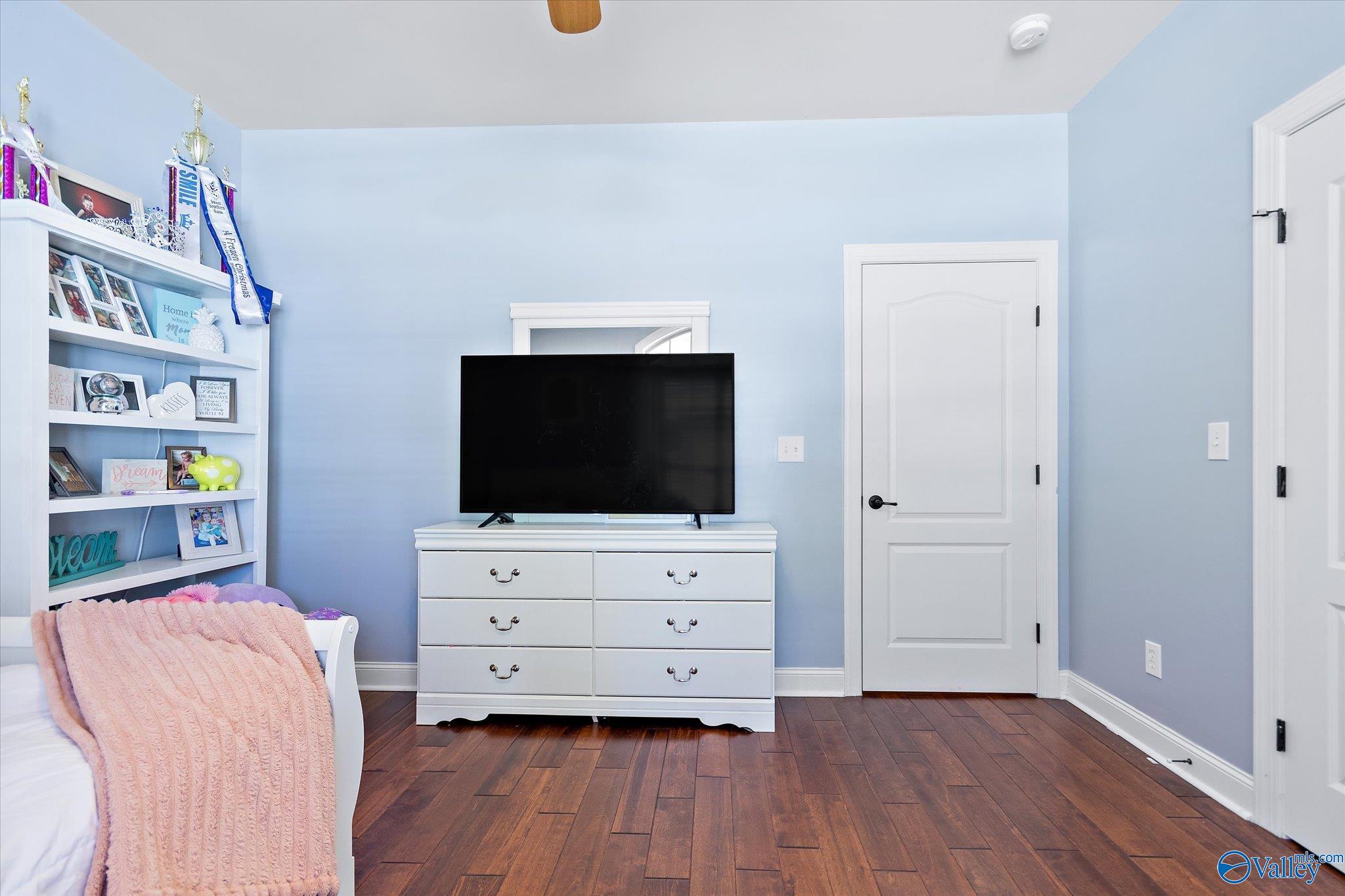 6802 Breyerton Way SE