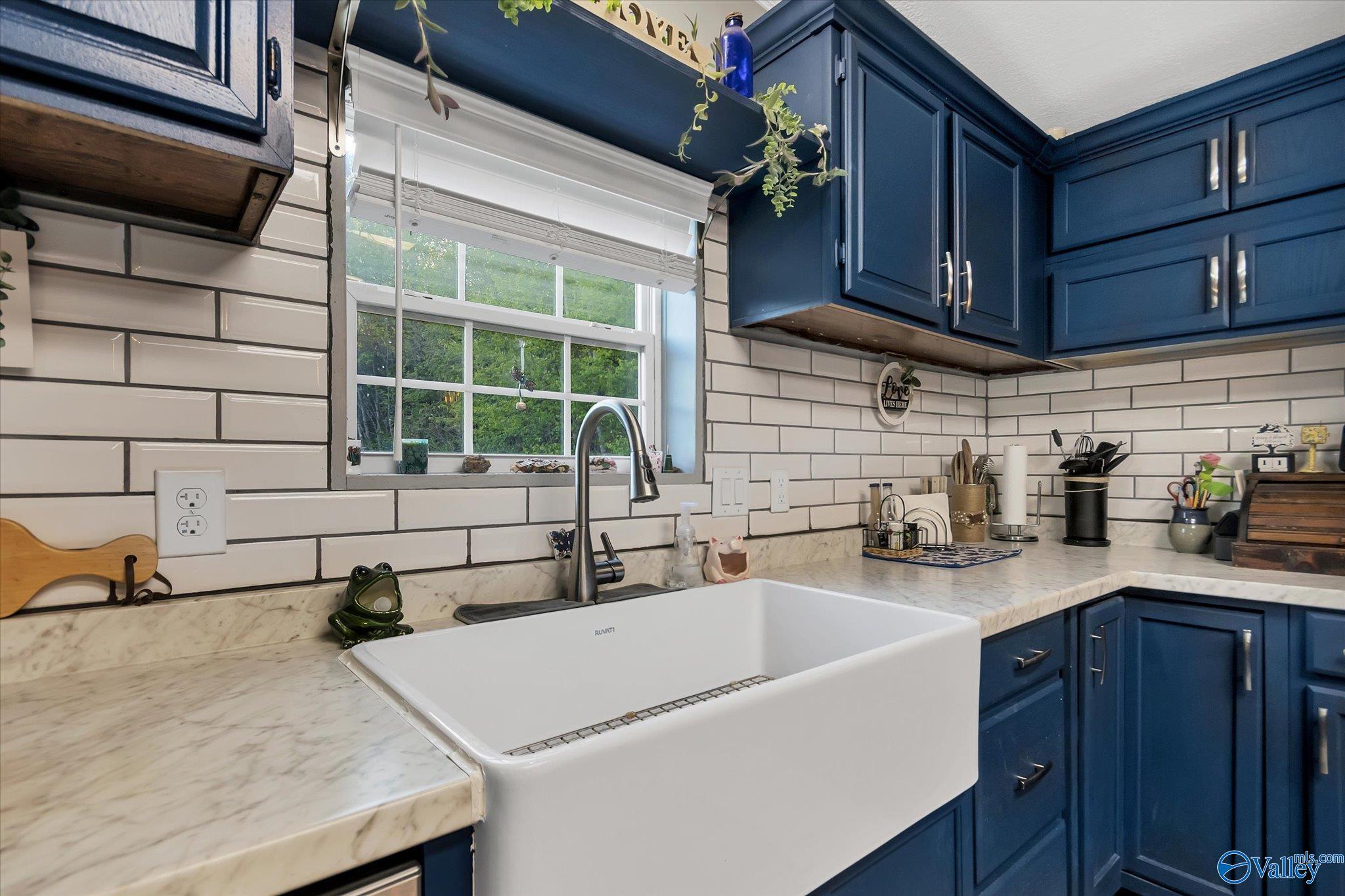 2165 Buster Willett Road