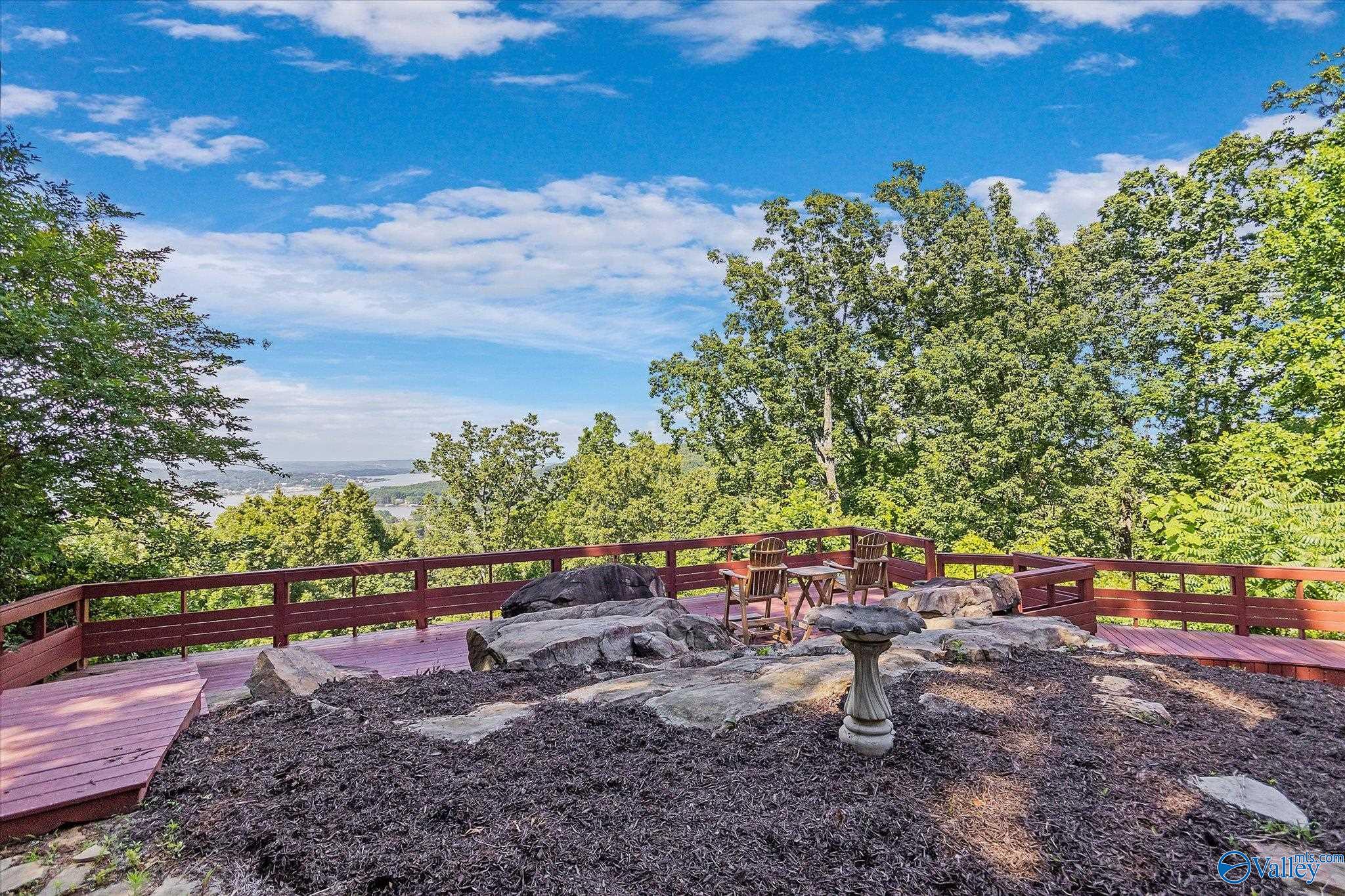 4997 Jackson Trail