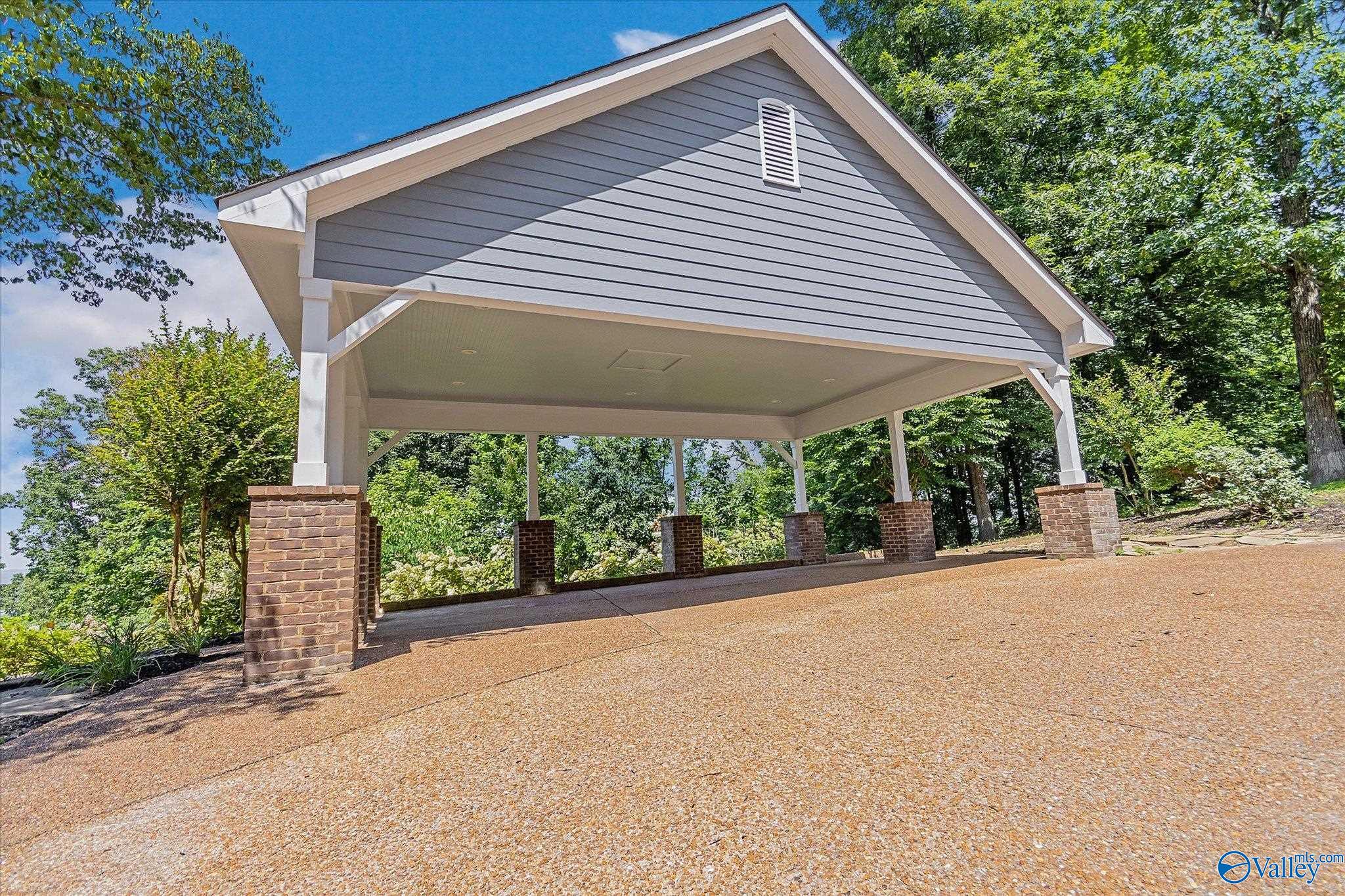 4997 Jackson Trail