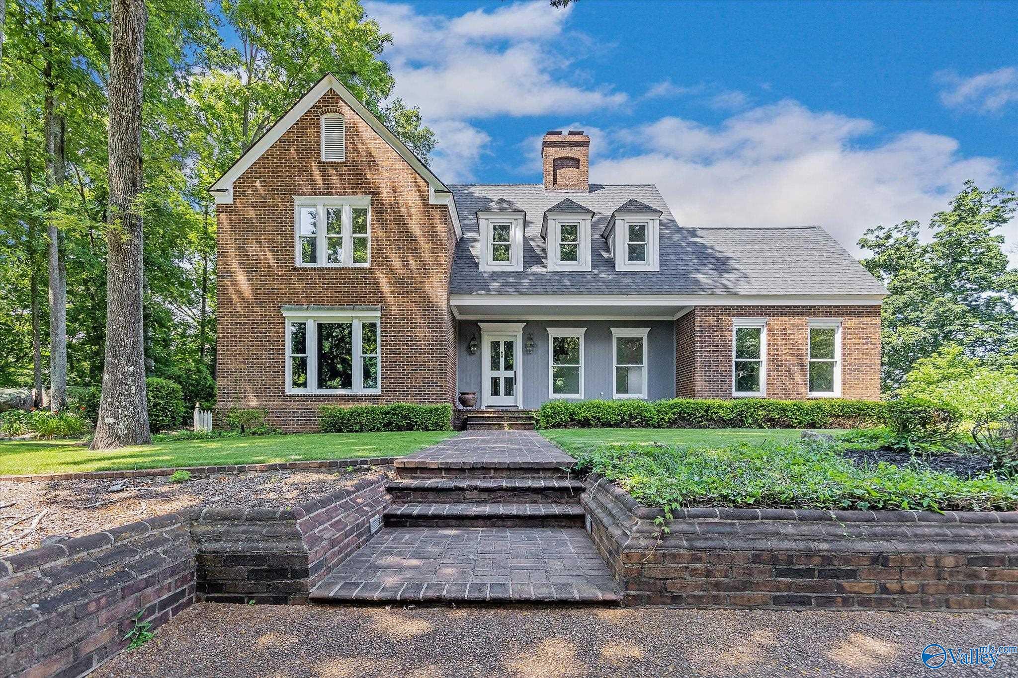 4997 Jackson Trail