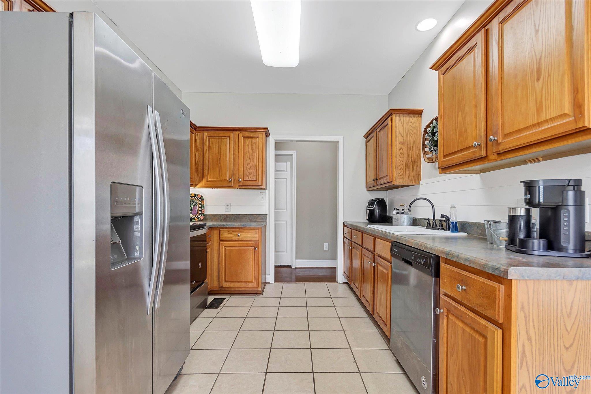 1251 East Main Street