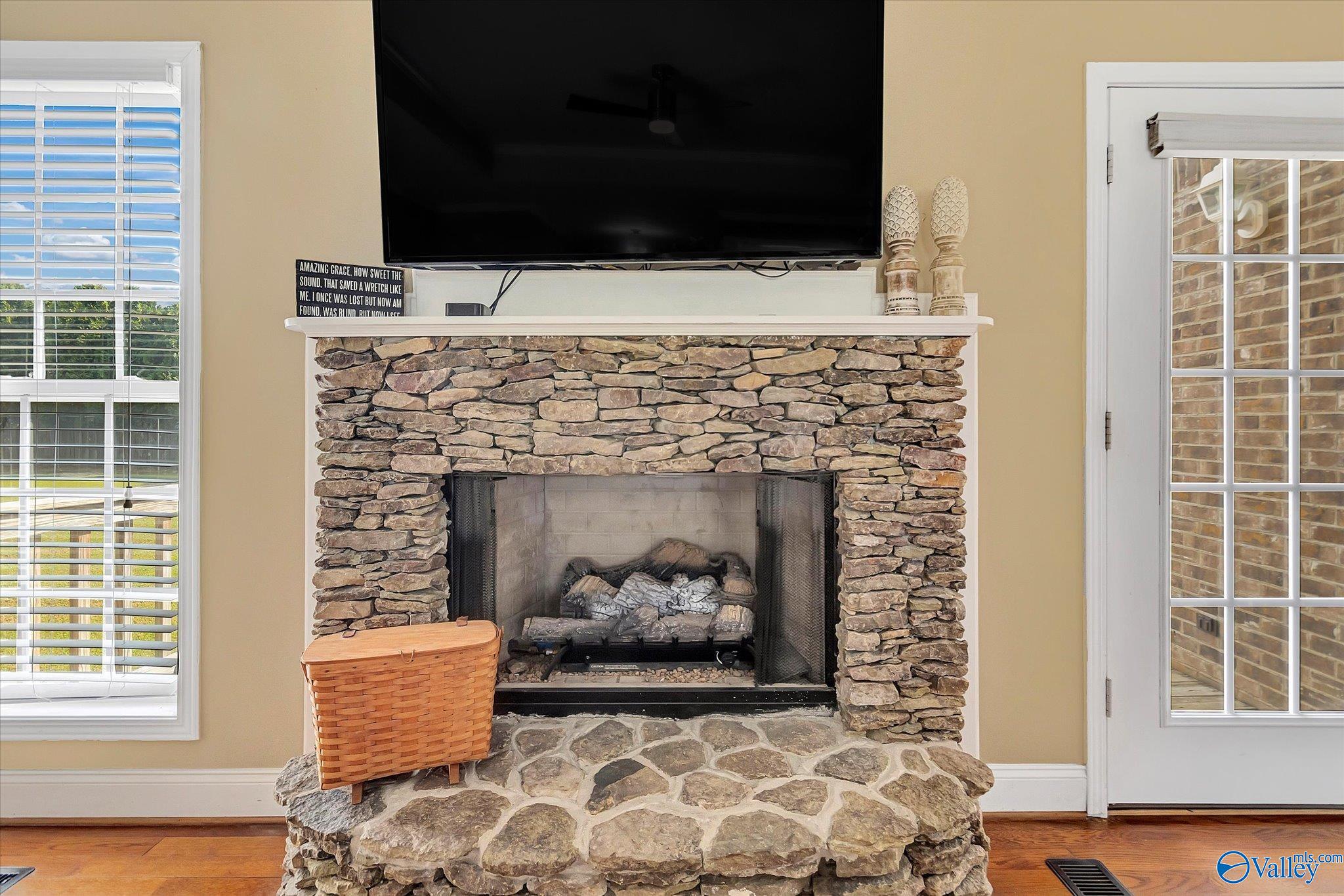 1251 East Main Street