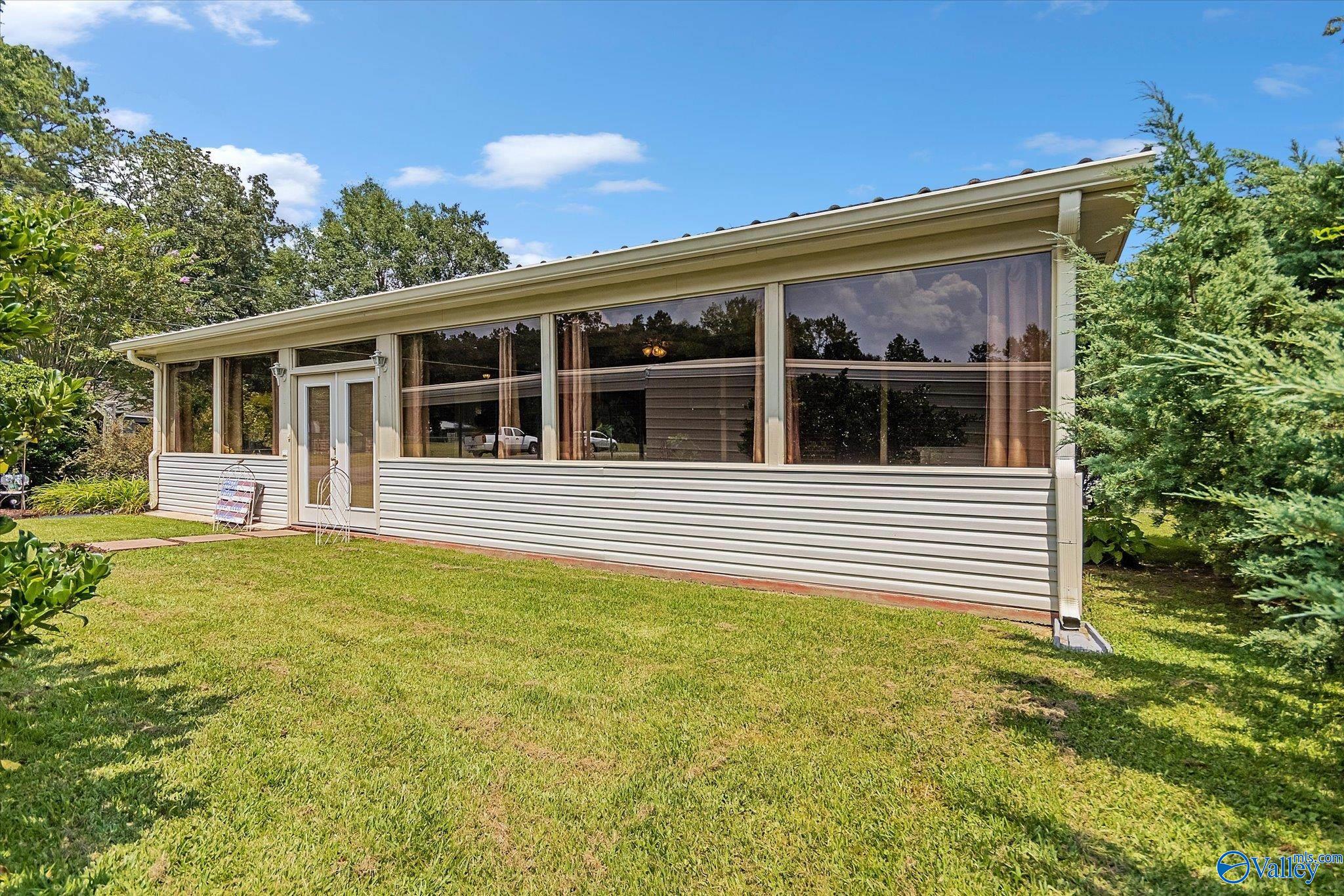 410 Gilbert Ferry Road