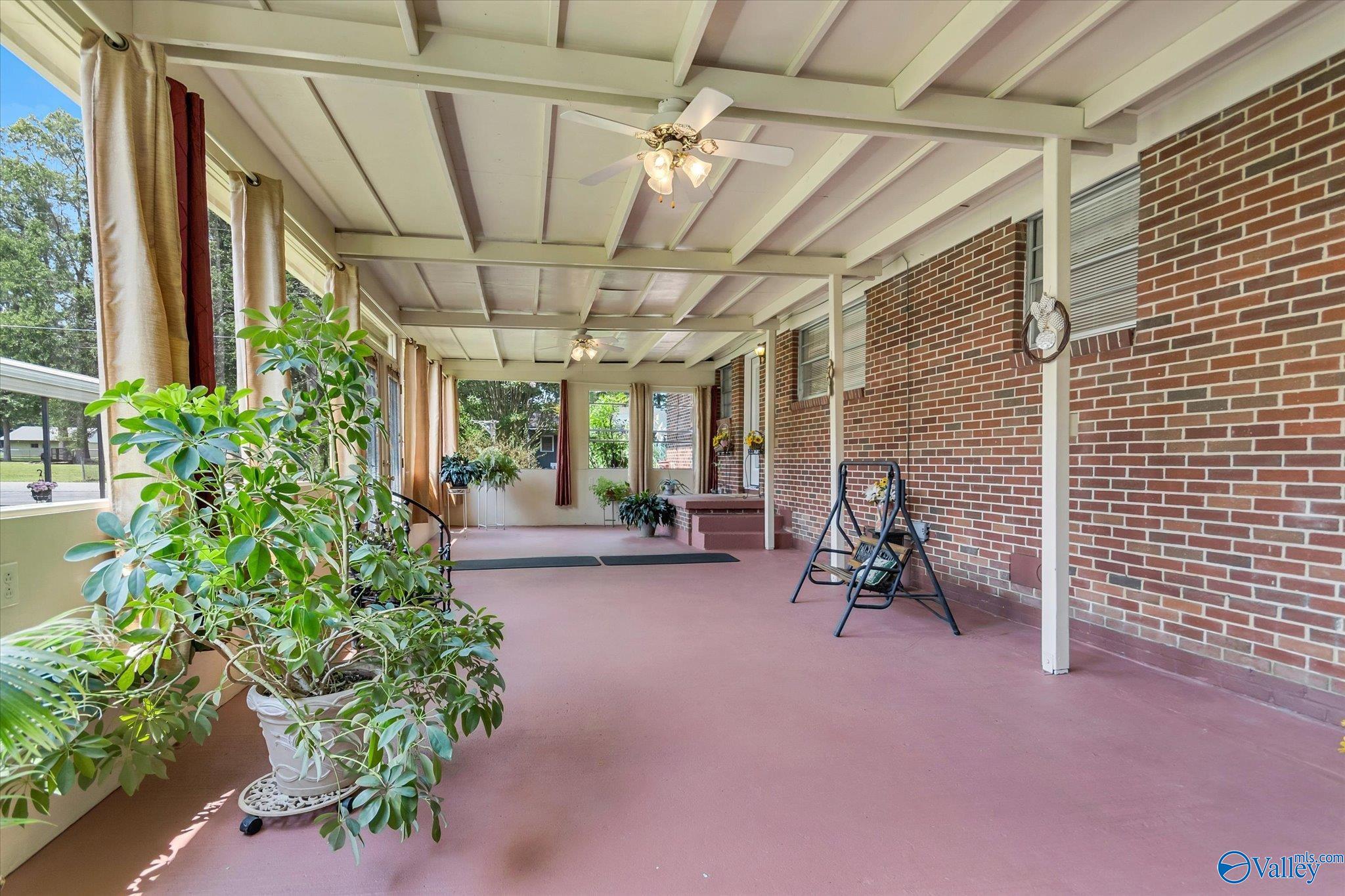 410 Gilbert Ferry Road