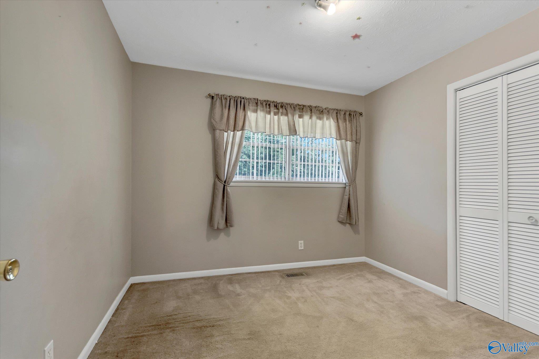 410 Gilbert Ferry Road