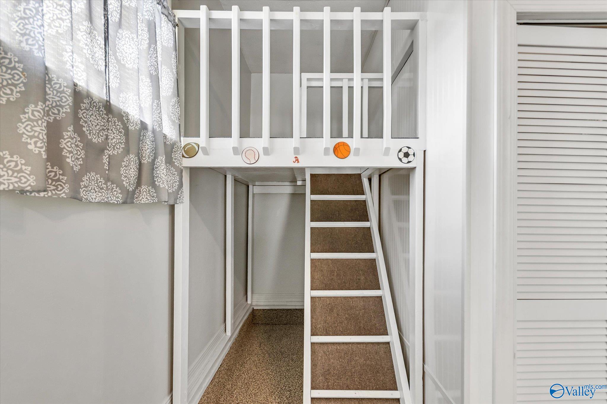 410 Gilbert Ferry Road