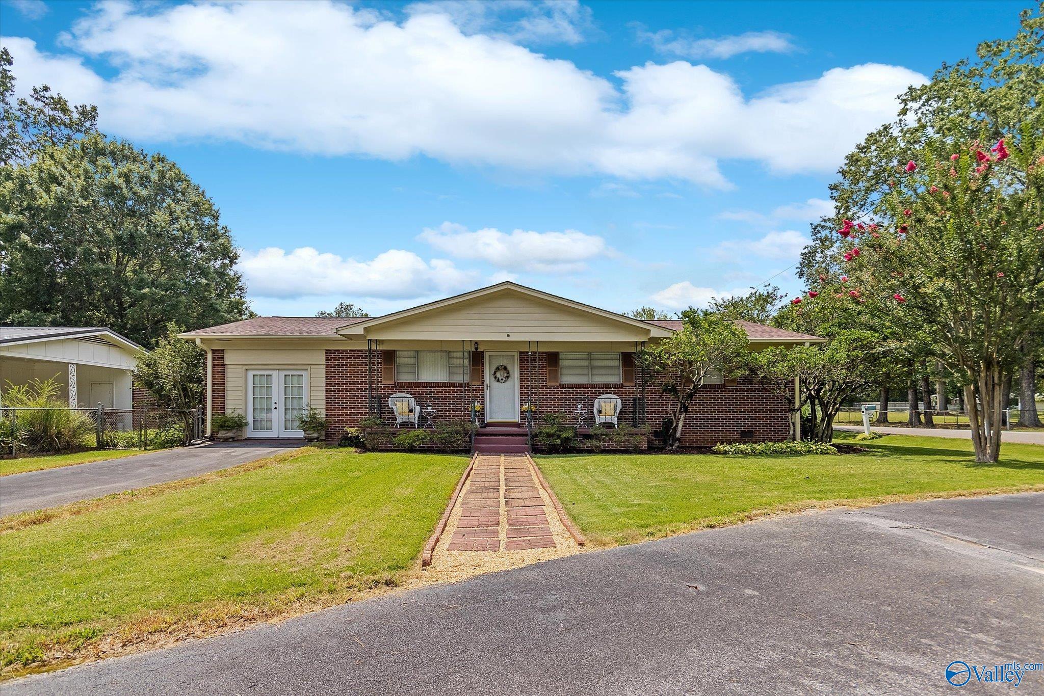 410 Gilbert Ferry Road