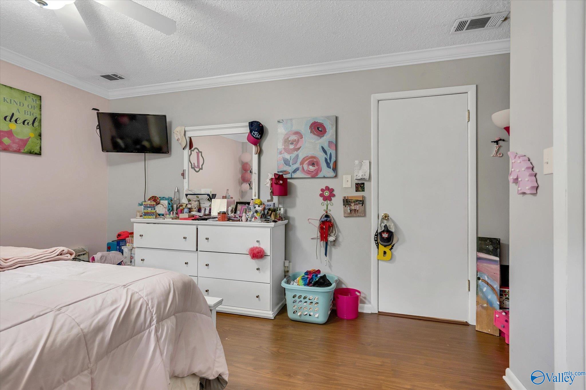 5006 Spring Creek Drive