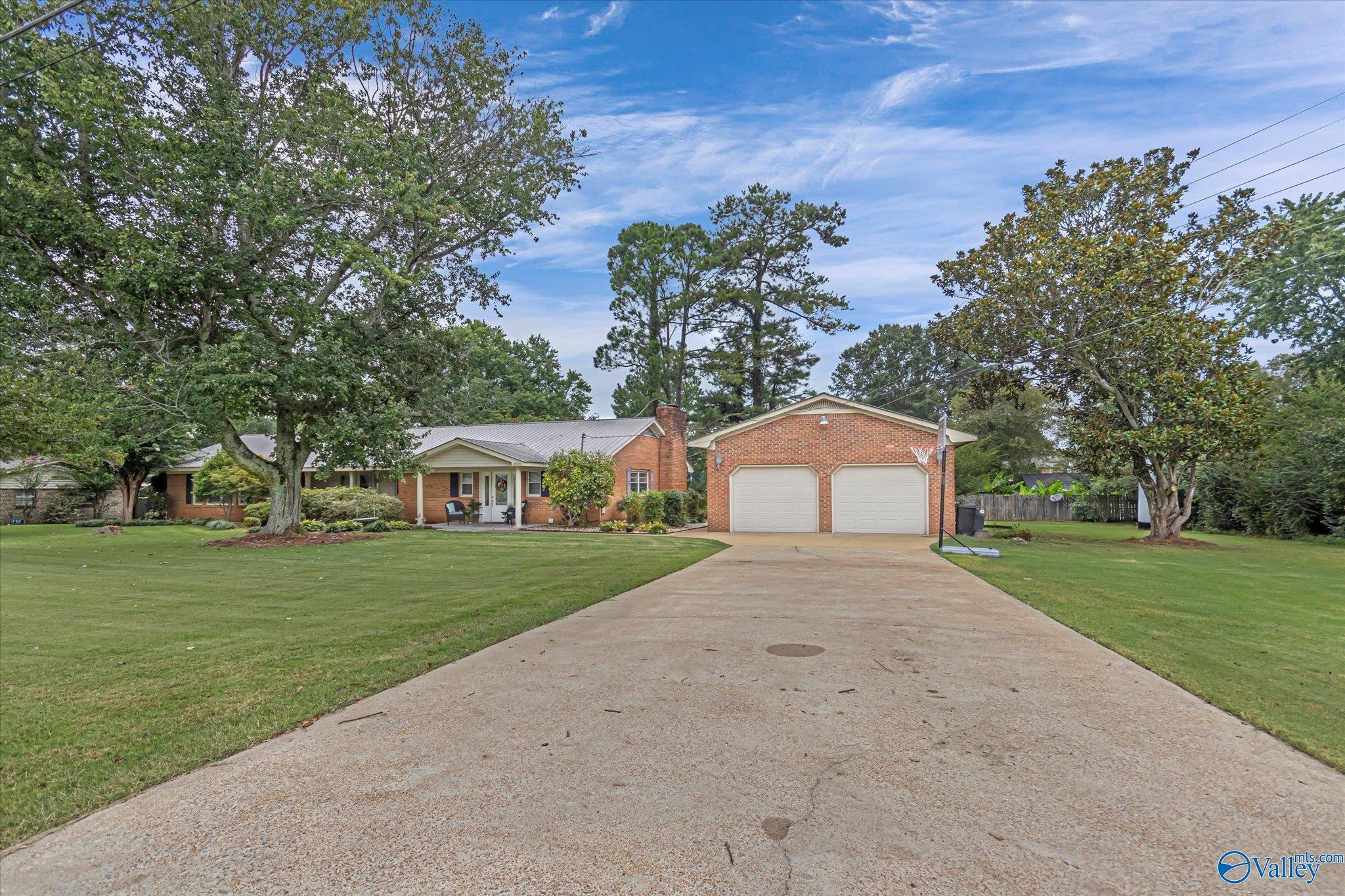 5006 Spring Creek Drive