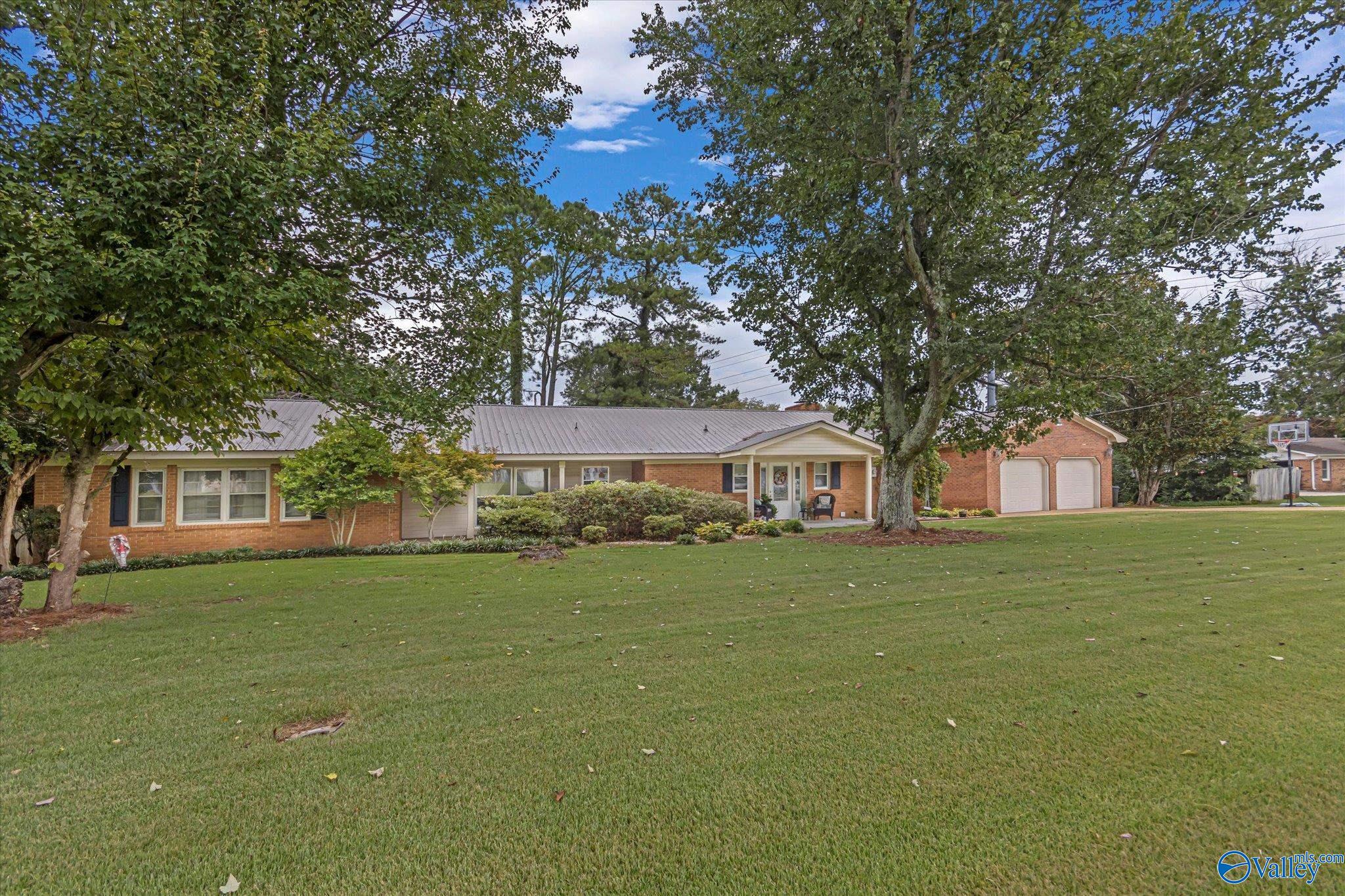 5006 Spring Creek Drive