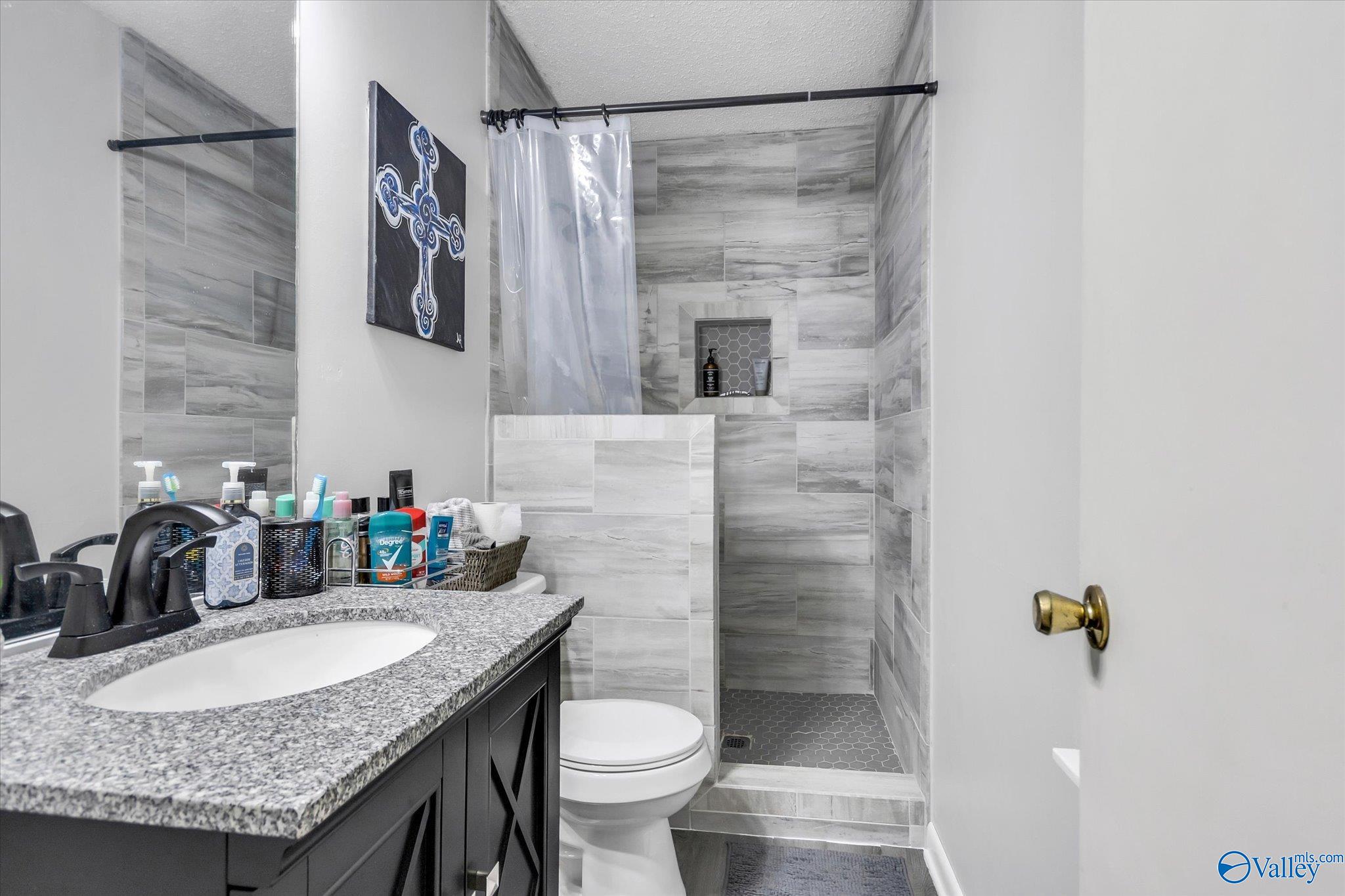 5006 Spring Creek Drive