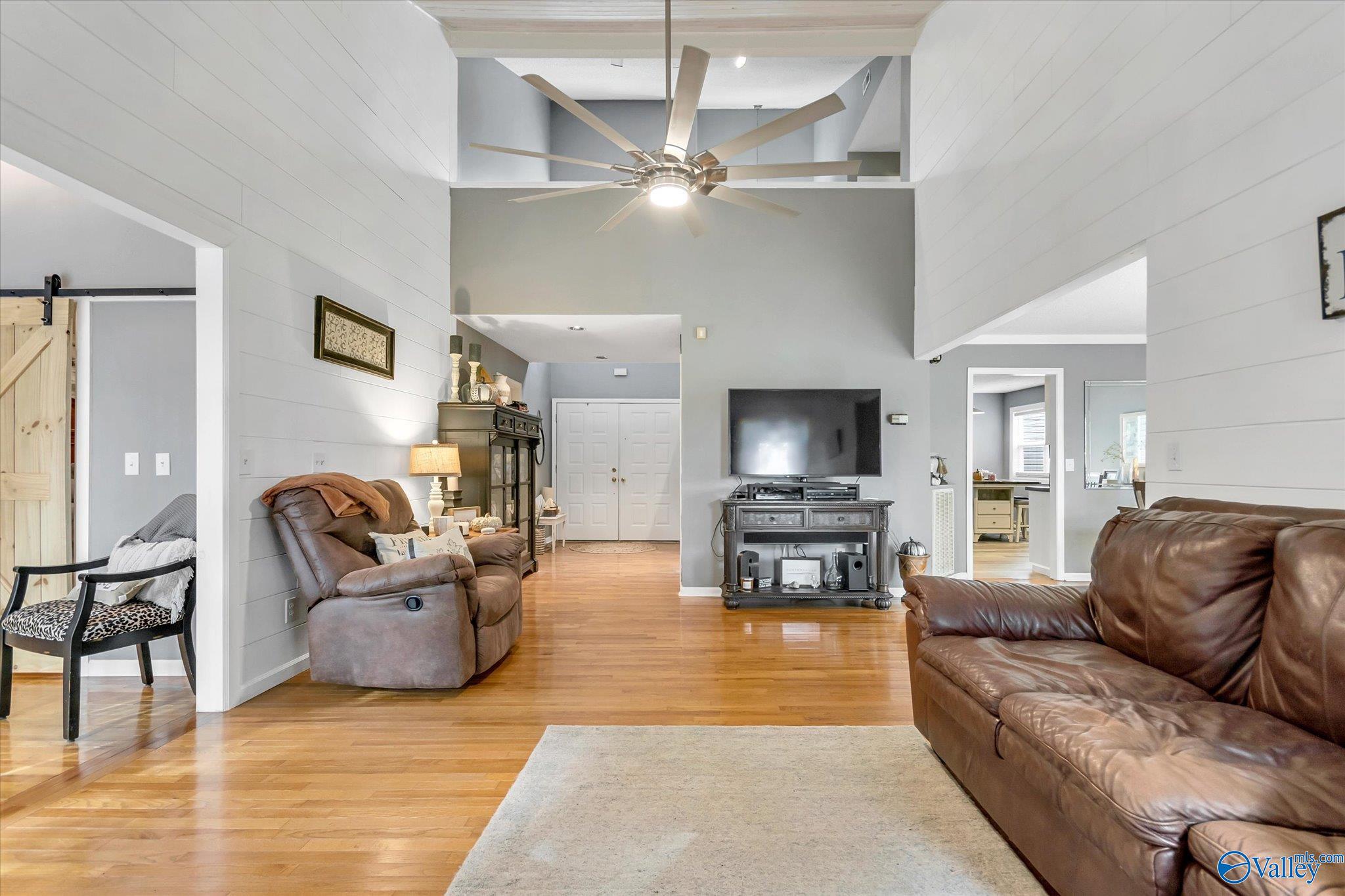 55 Bayshore Place