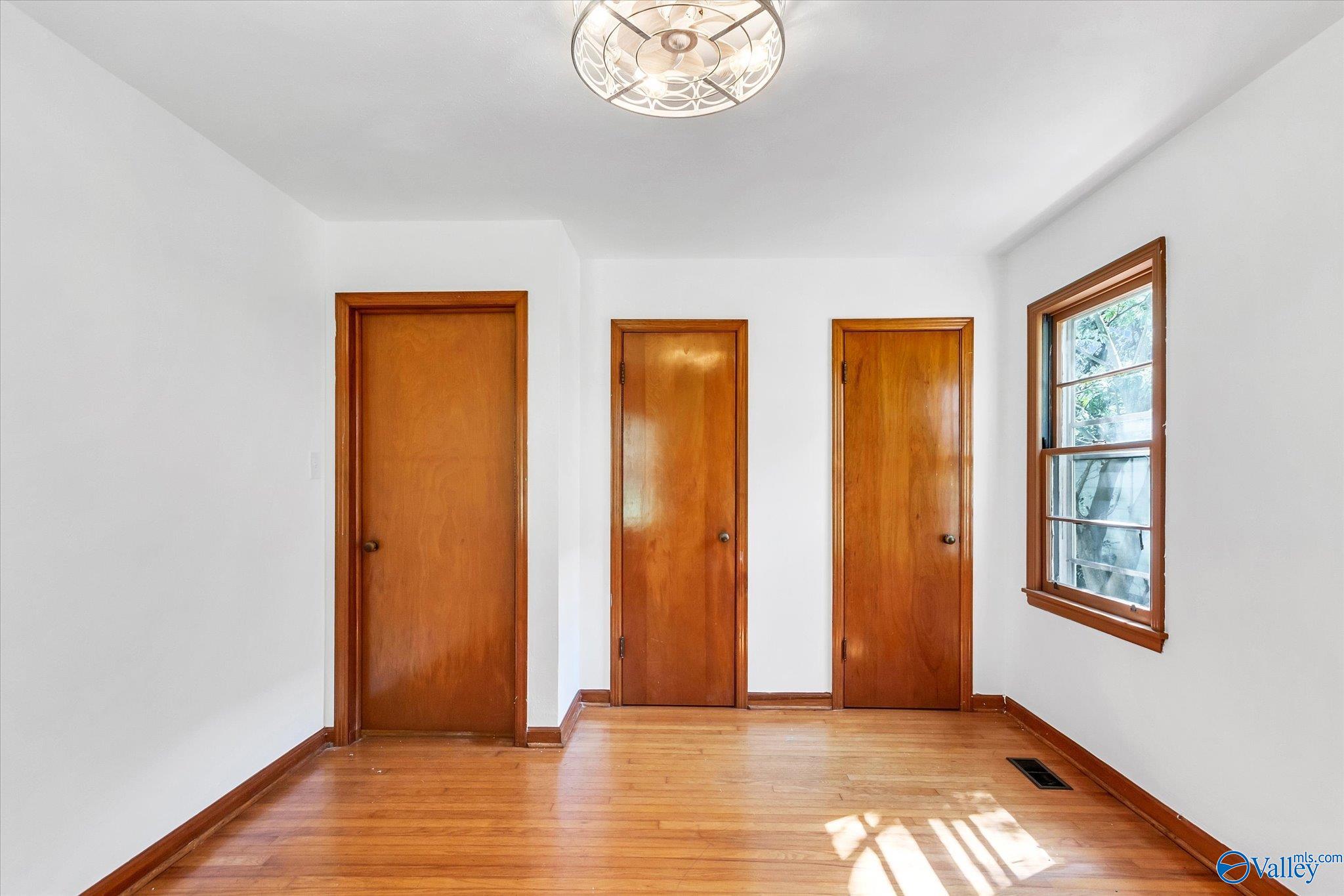 710 NW Monroe Street