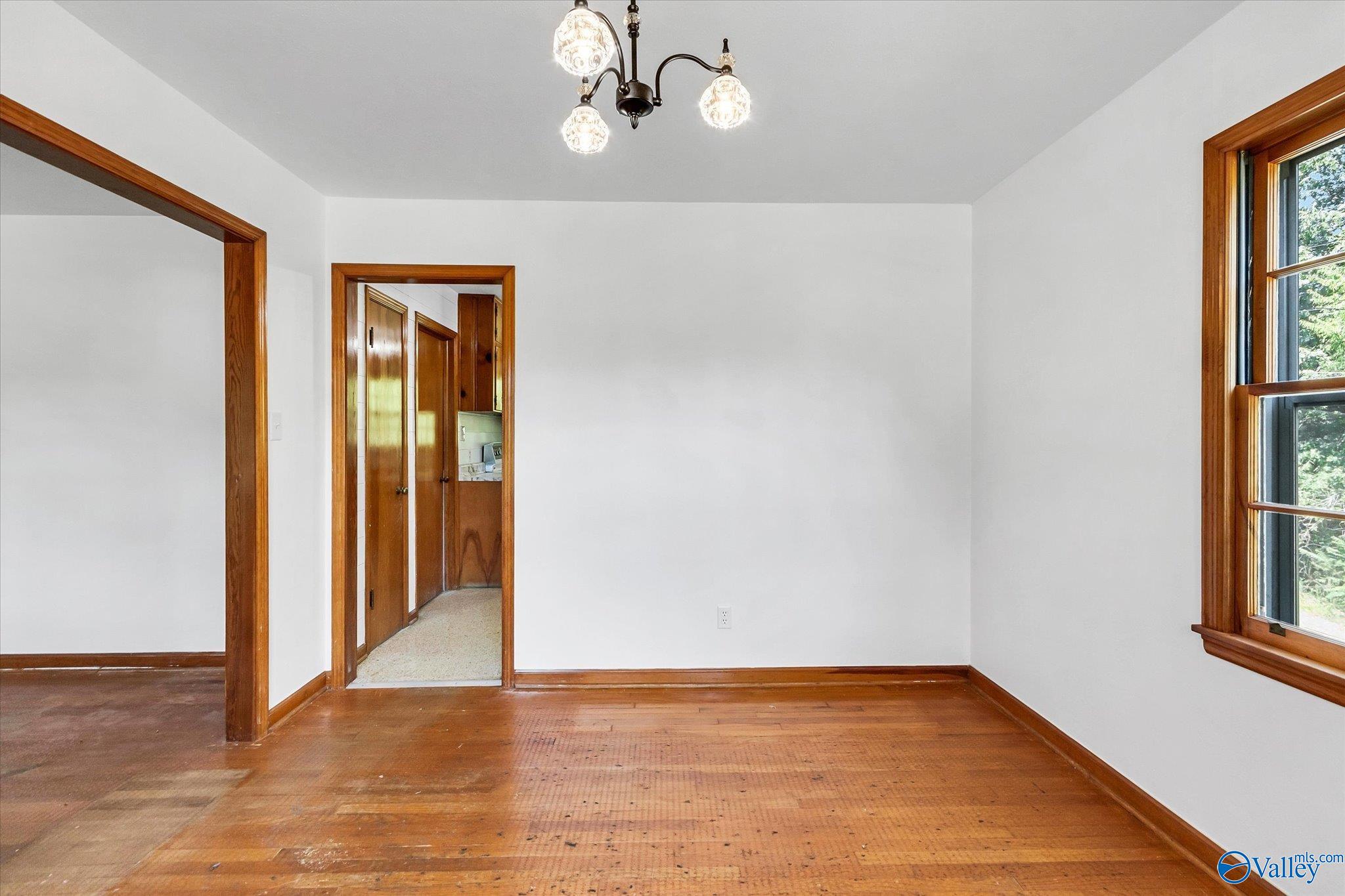 710 NW Monroe Street