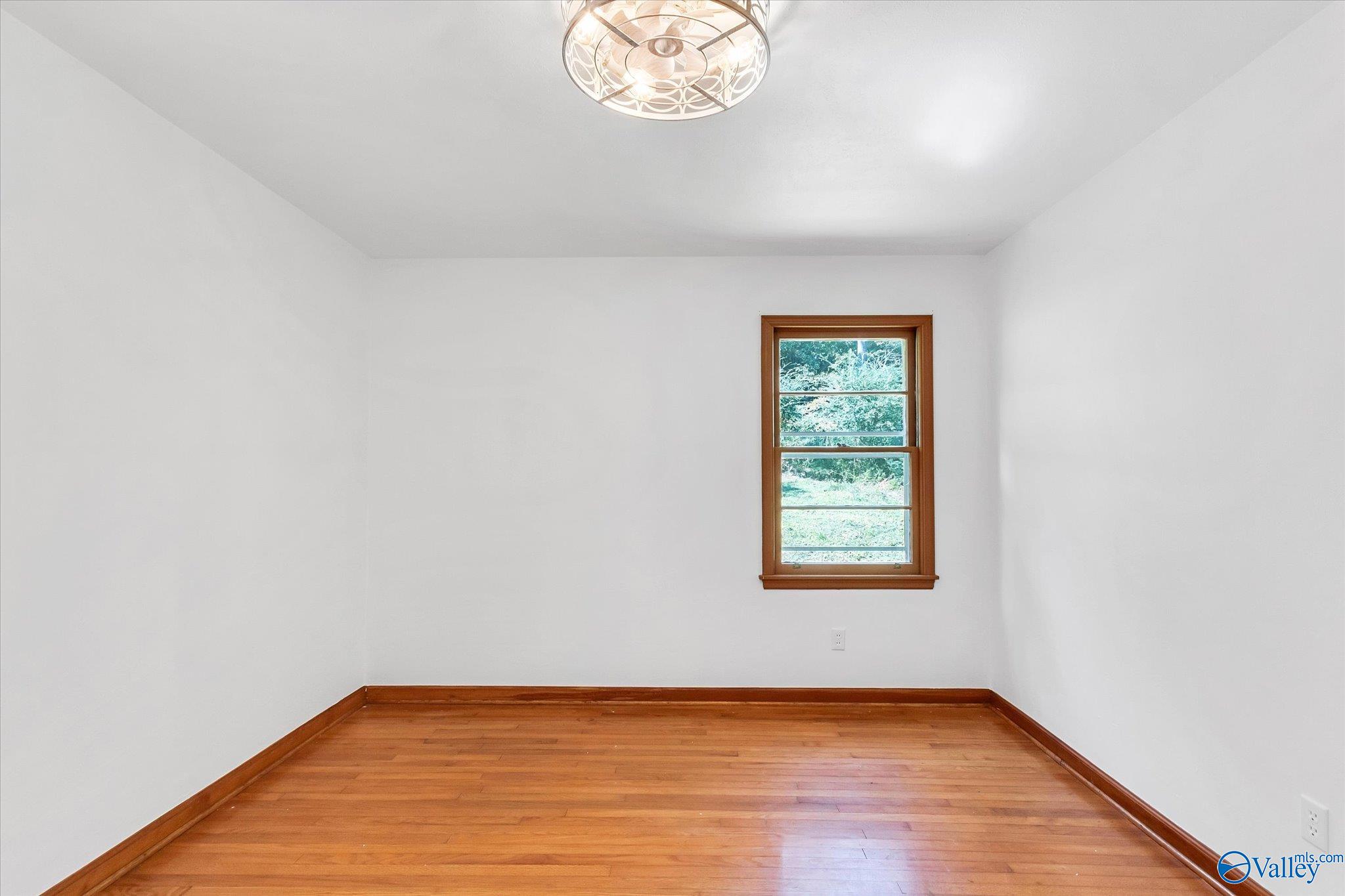 710 NW Monroe Street