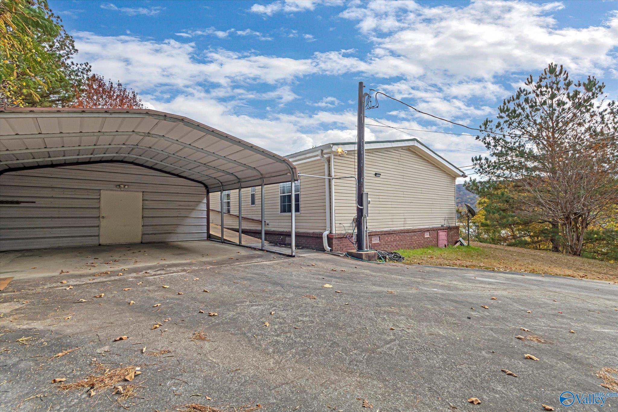 27722 US Highway 431