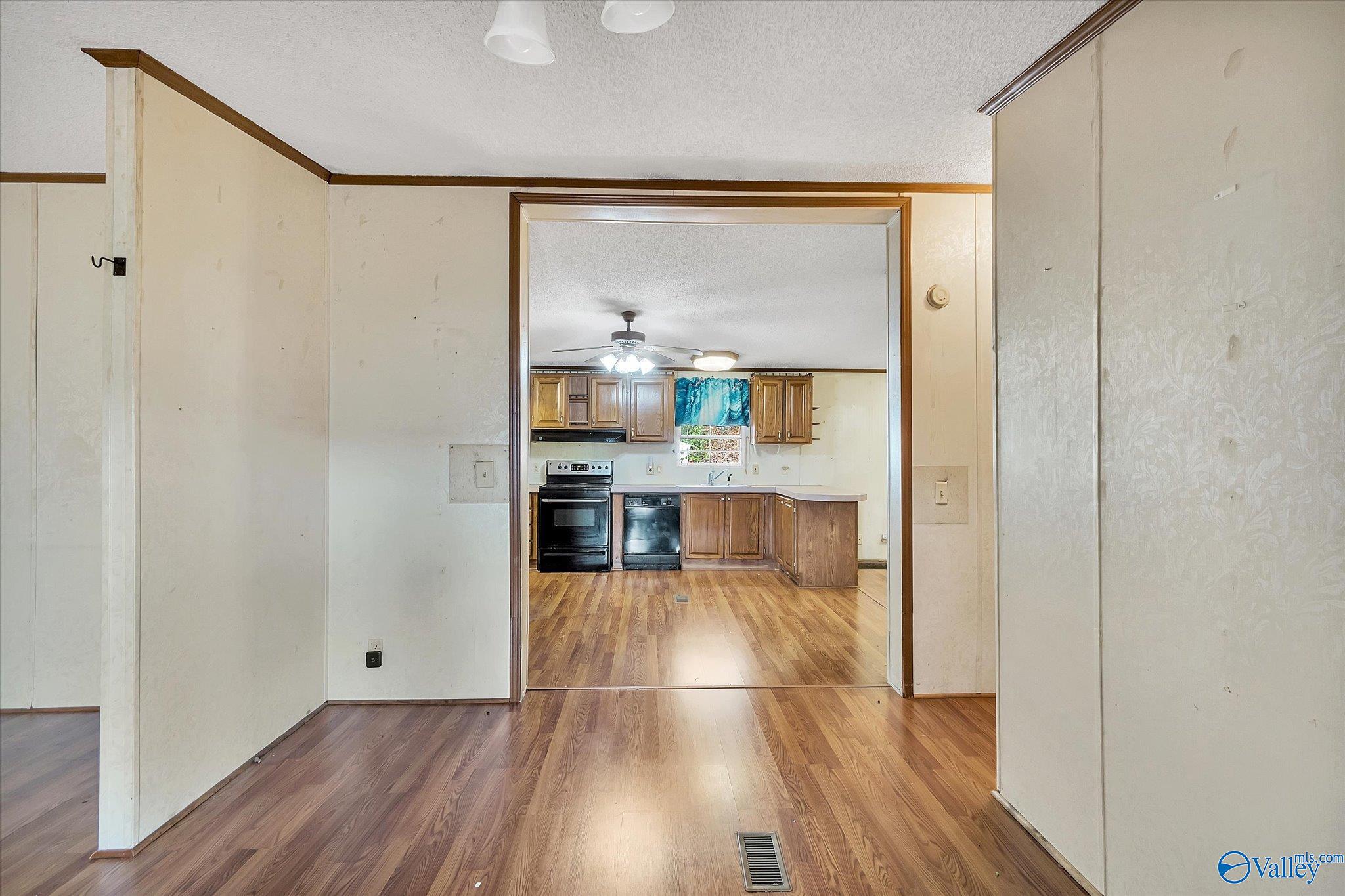 27722 US Highway 431