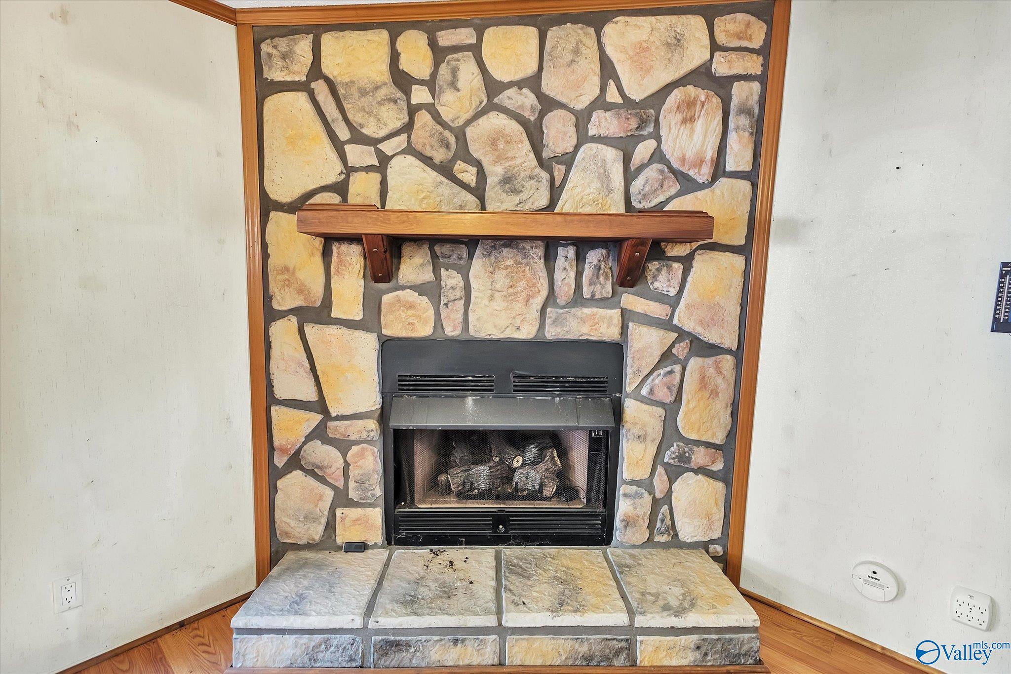 27722 US Highway 431