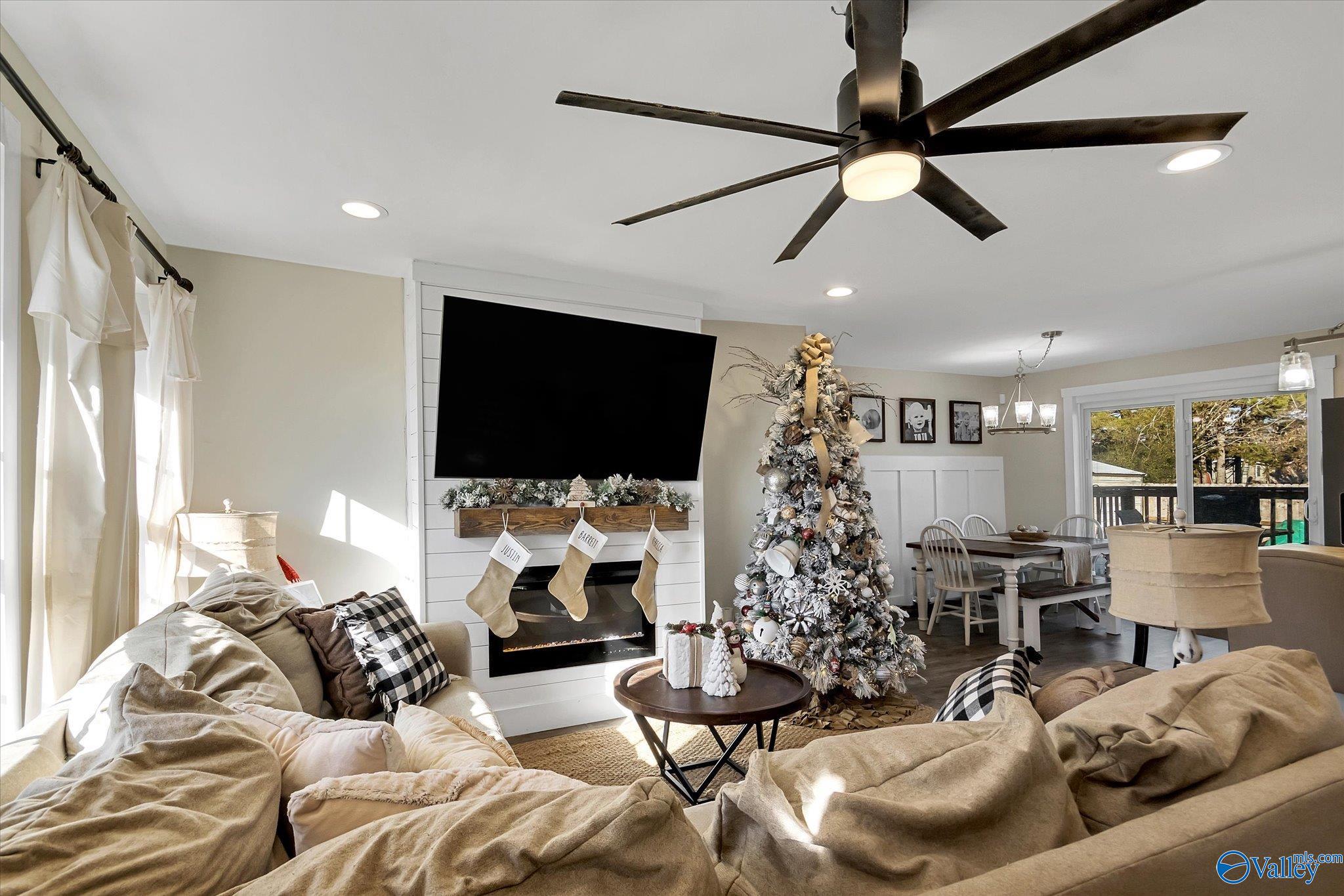 301 West Sims Avenue