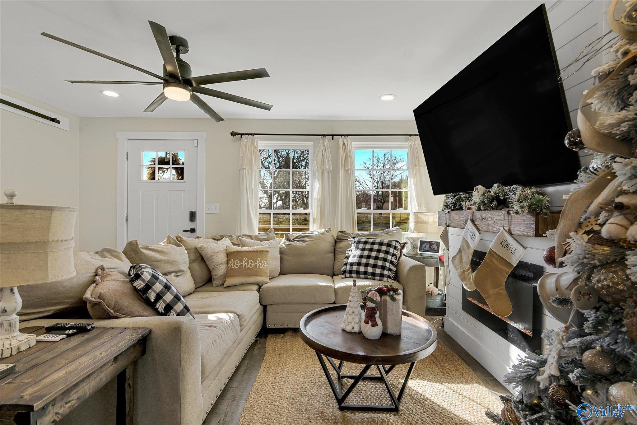 301 West Sims Avenue