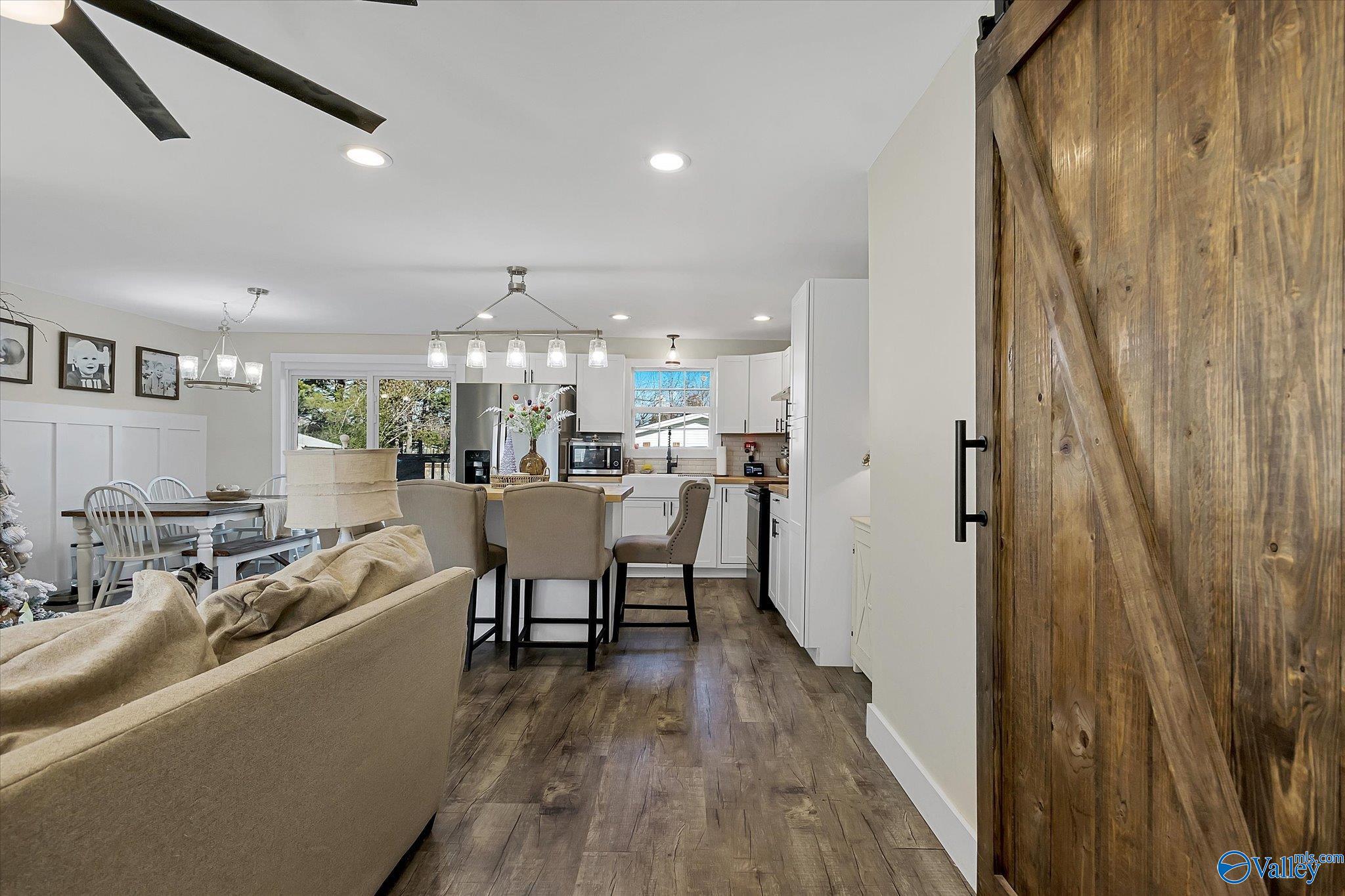 301 West Sims Avenue