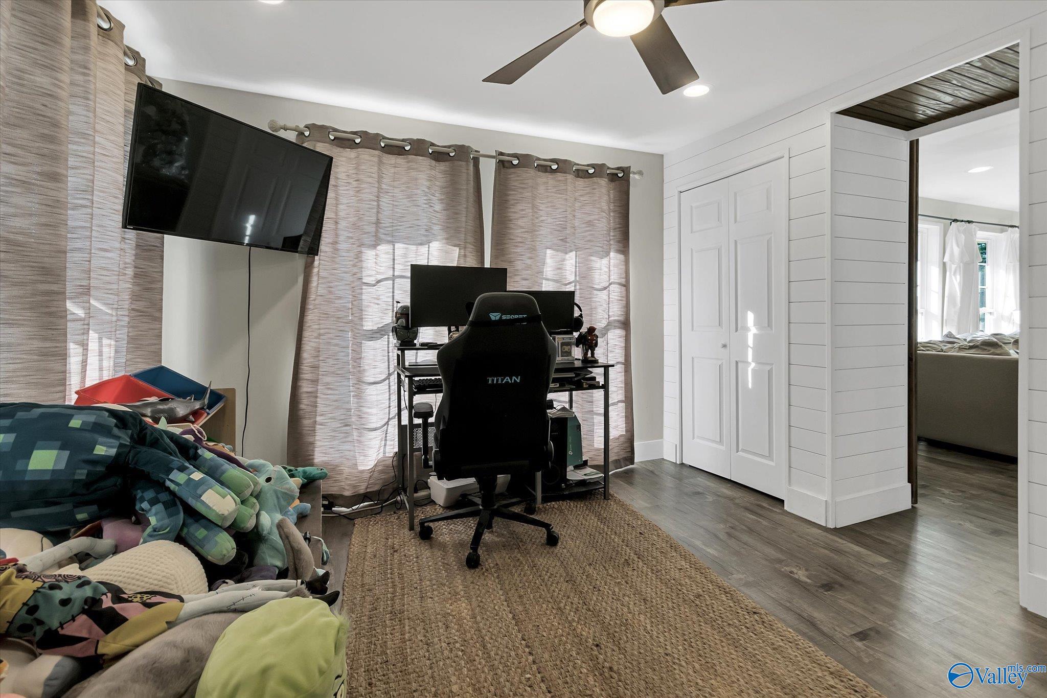 301 West Sims Avenue